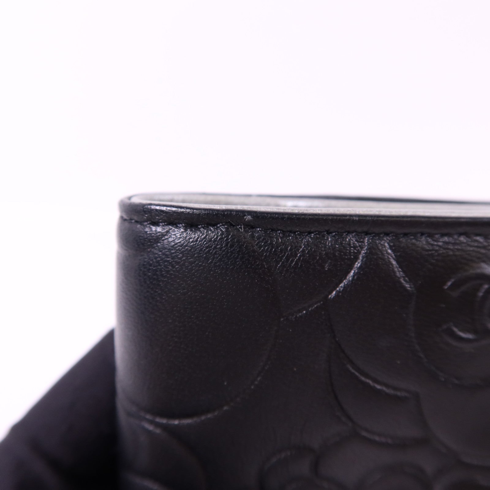 CHANEL 羊皮皮革Camellia Wallet銀扣錢包