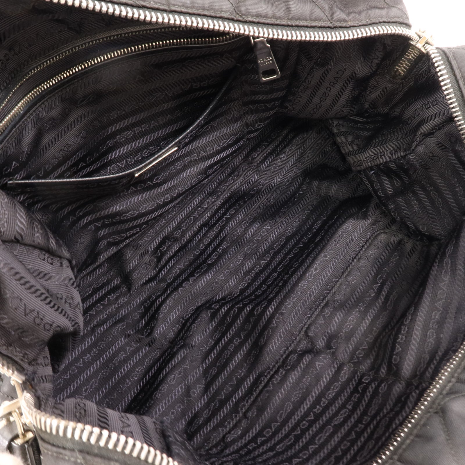 PRADA 尼龍Chain Shoulder銀扣鏈帶肩背袋