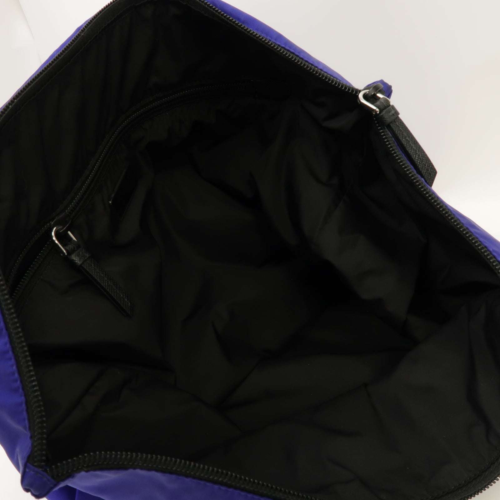PRADA 【激減優惠】尼龍Shoulder Bag銀扣肩背袋藍色