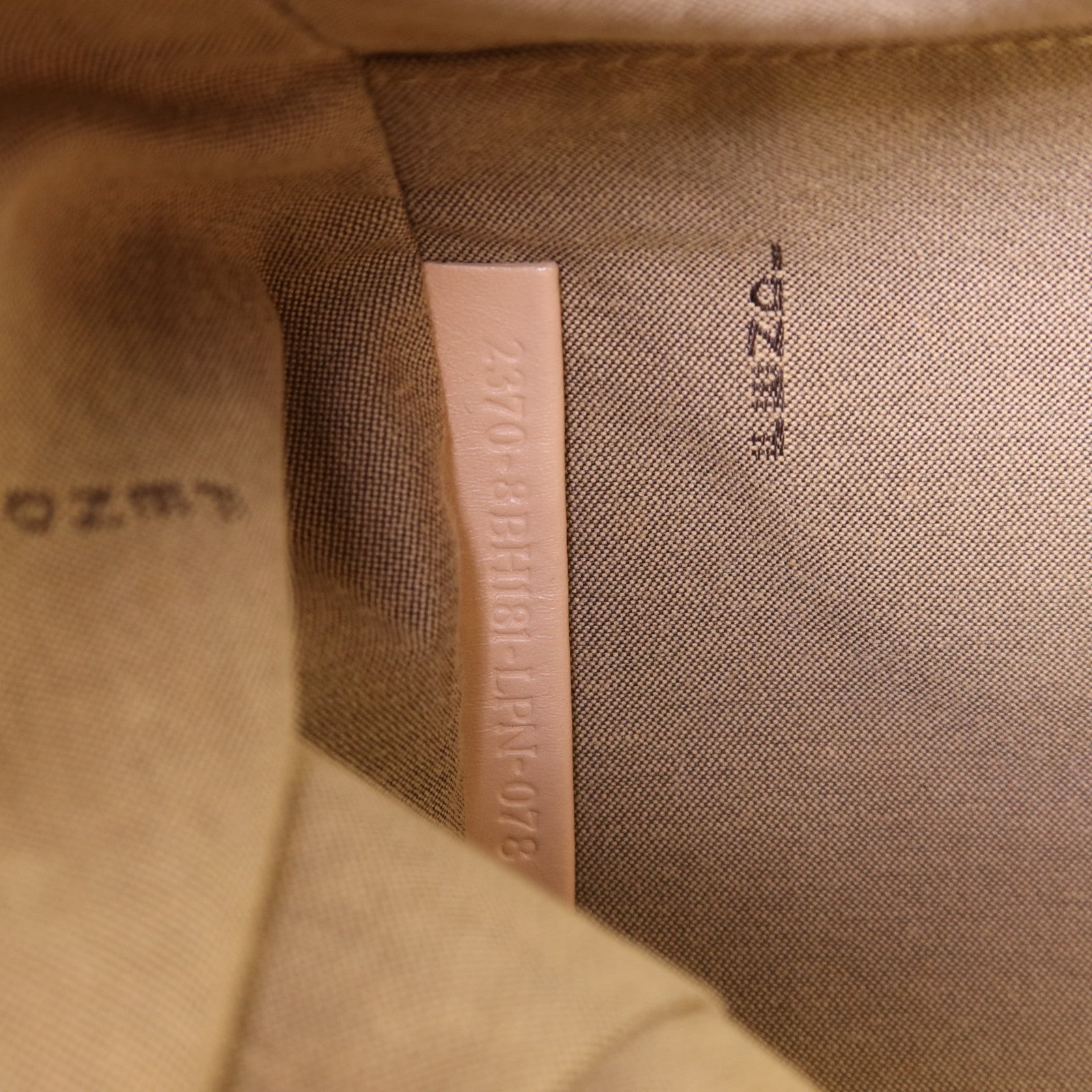 FENDI 帆布Tote Bag金扣手挽袋