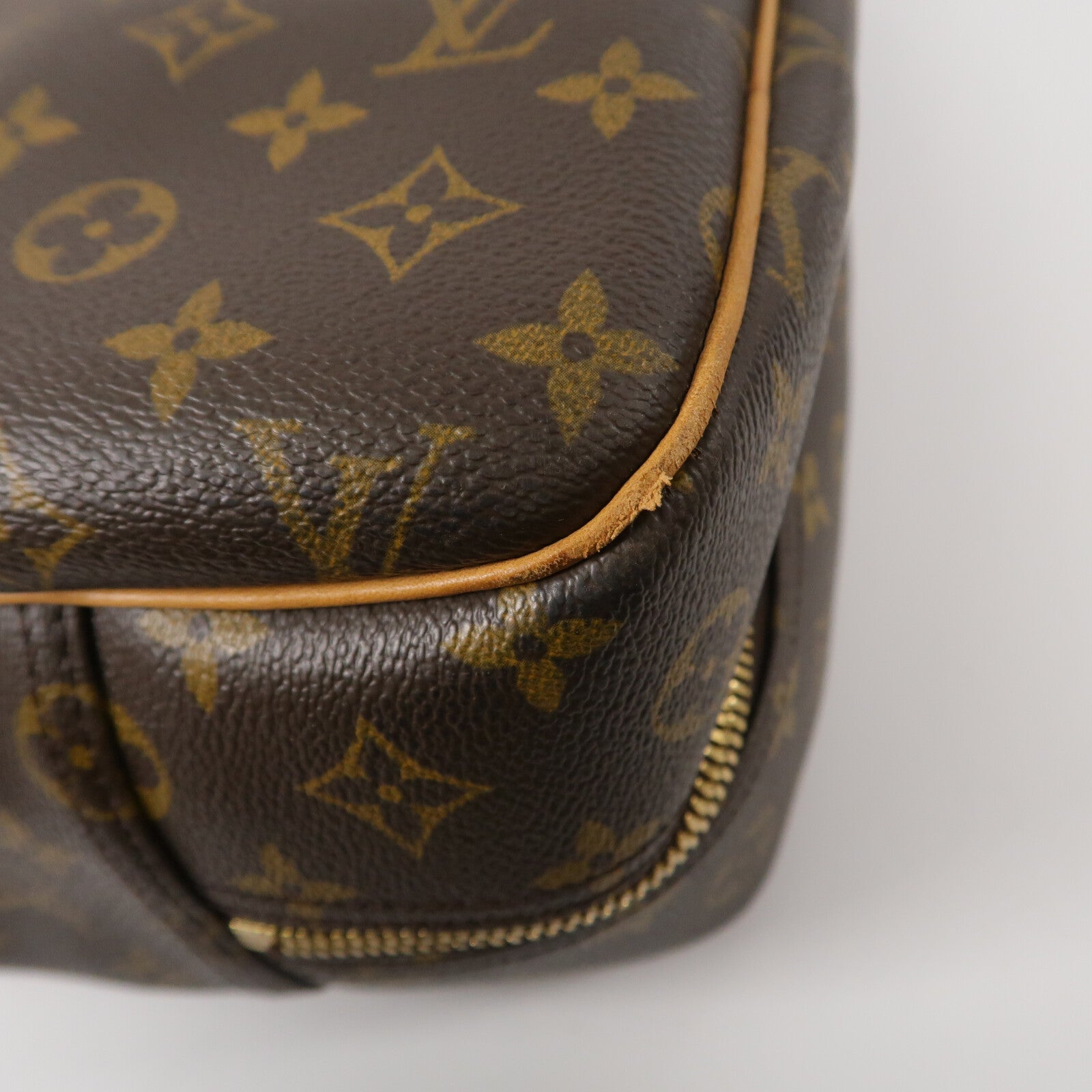 LOUIS VUITTON Monogram Travel Bag手挽肩背兩用袋