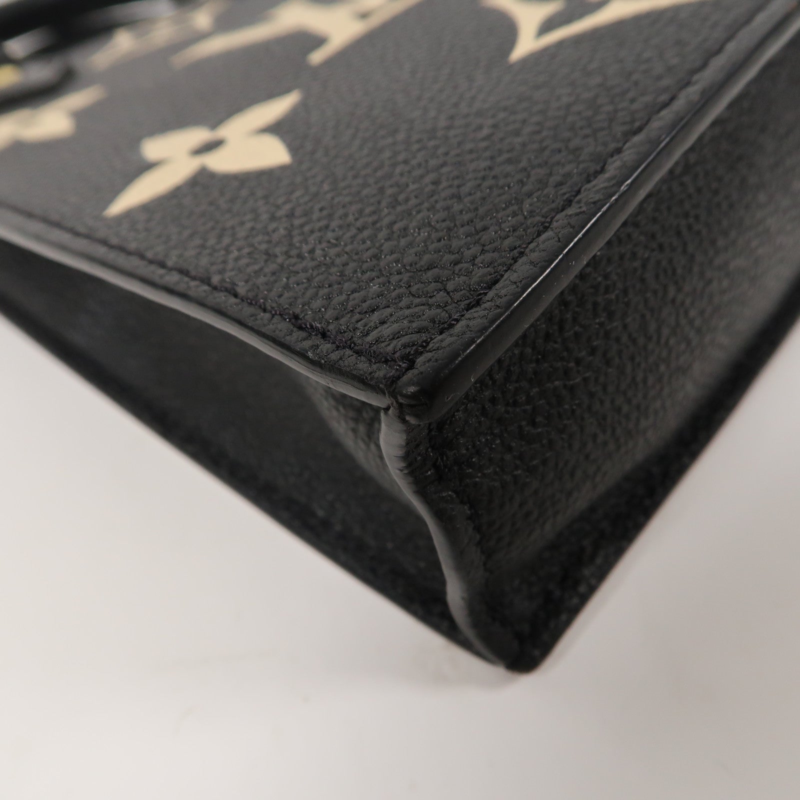 LOUIS VUITTON Monogram Empreinte Petit SAC Plat金扣手挽肩背兩用袋黑色