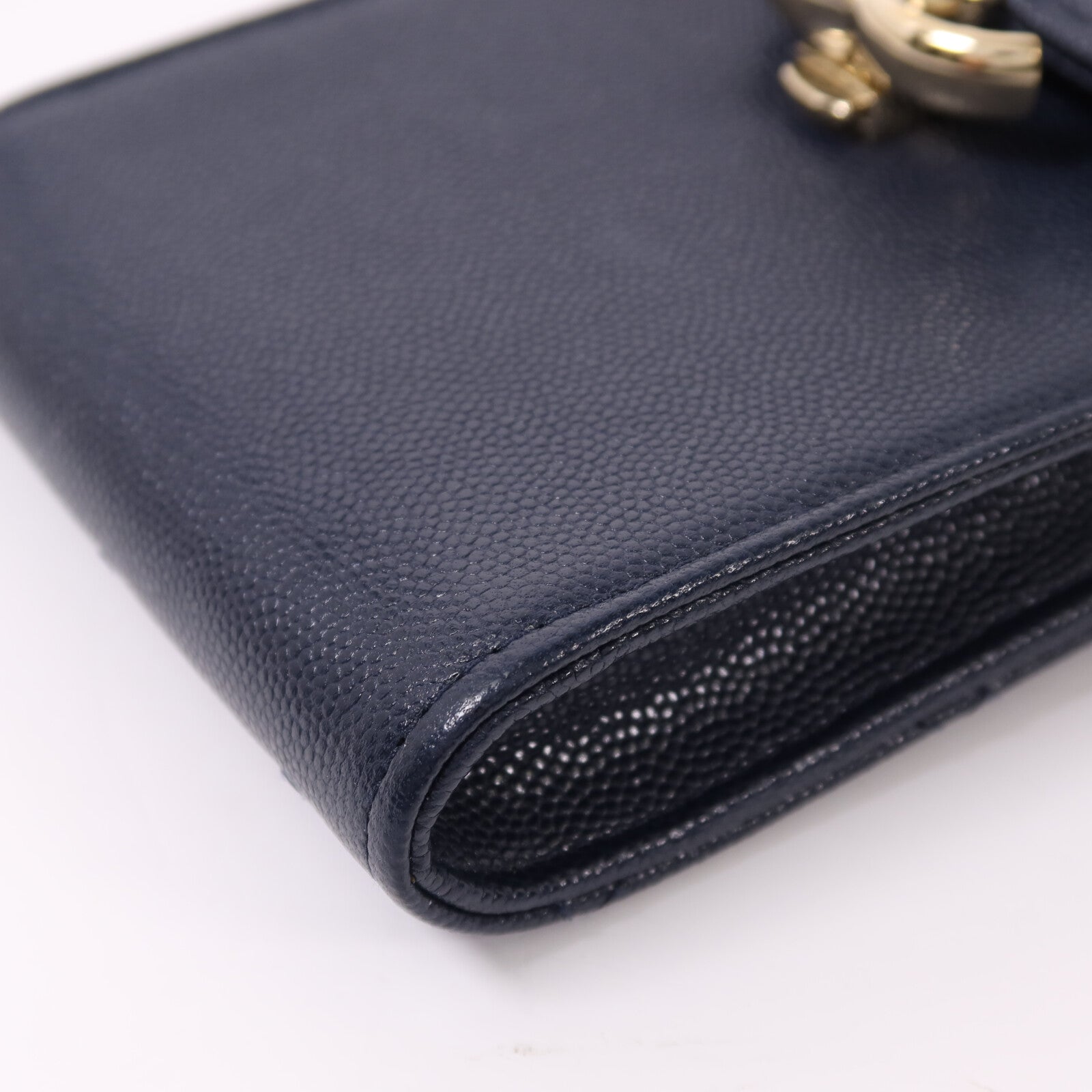 CHANEL 牛皮皮革CC Quilted Phone金扣鏈帶肩背袋