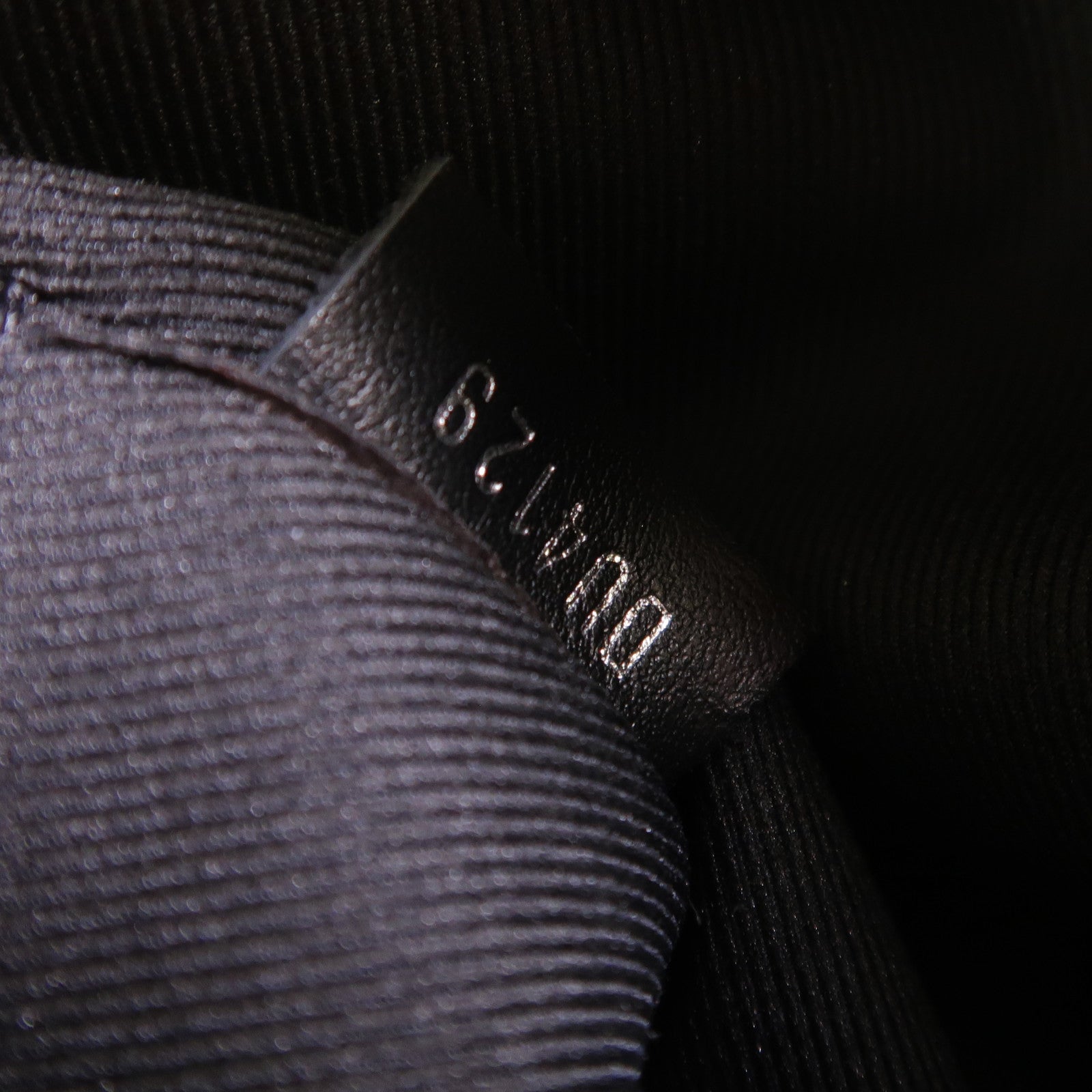 LOUIS VUITTON Monogram Eclipse Soft Trunk肩背袋