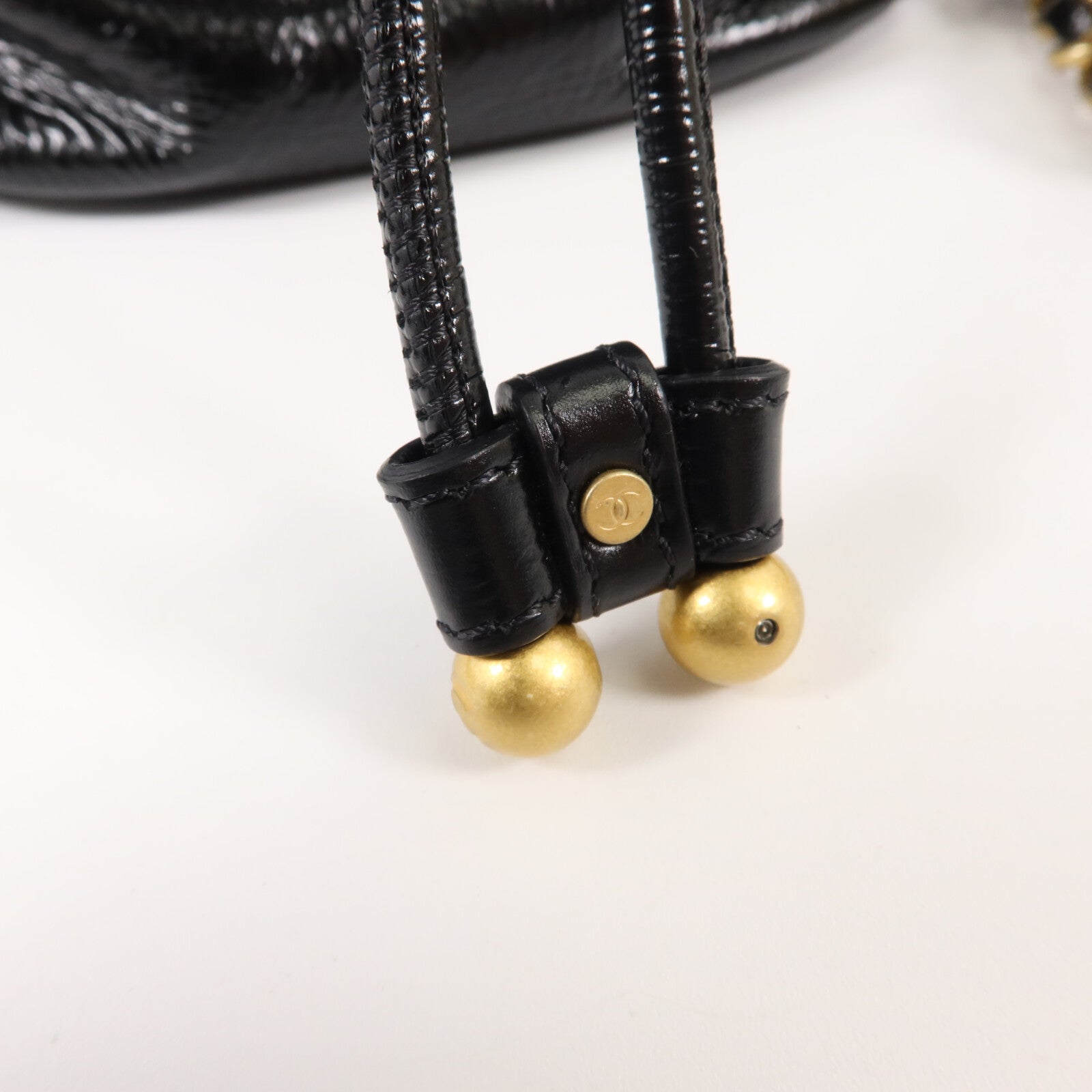 CHANEL 牛皮皮革Mini CC Drawstring Bucket Bag鏈帶肩背袋