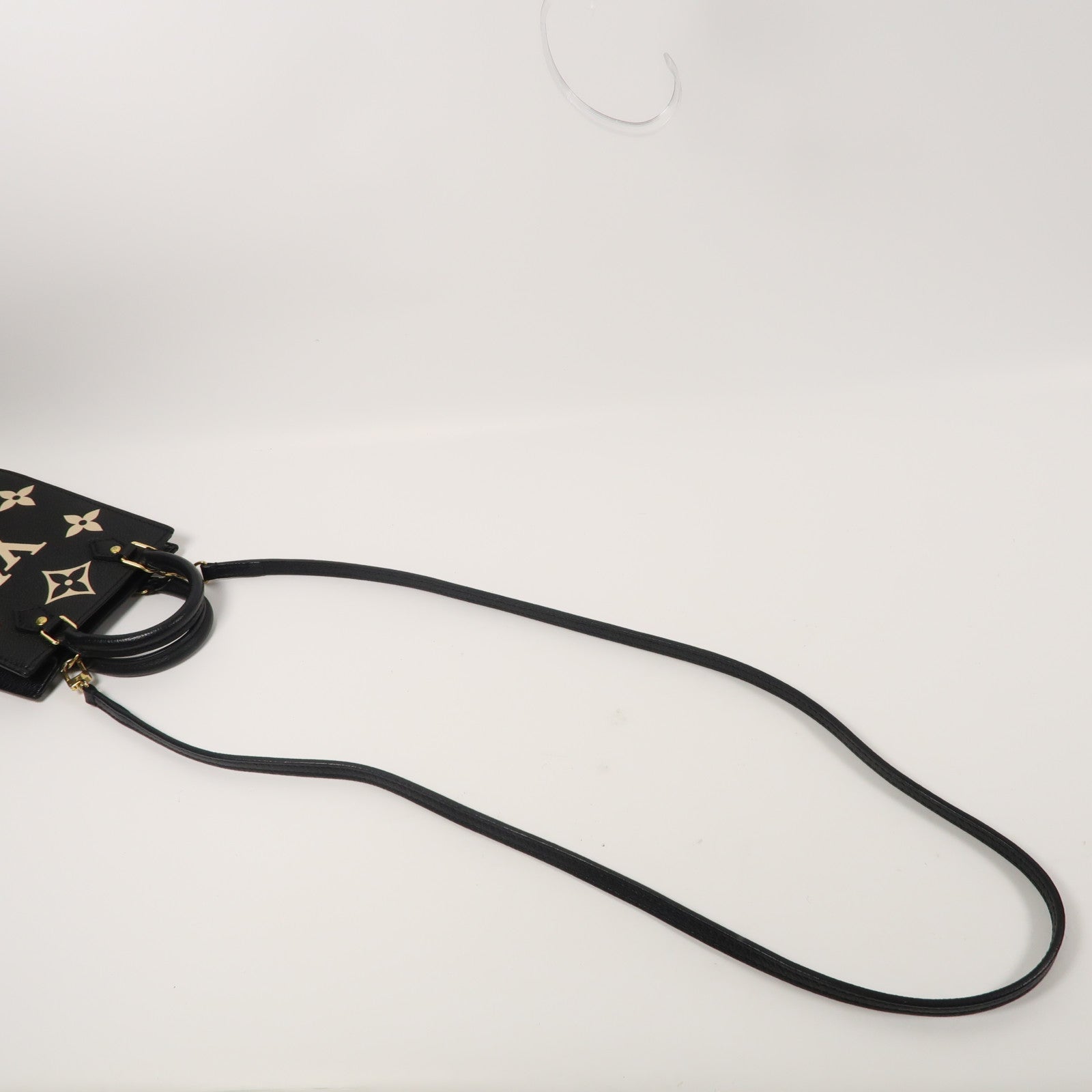 LOUIS VUITTON Monogram Empreinte Petit SAC Plat金扣手挽肩背兩用袋黑色