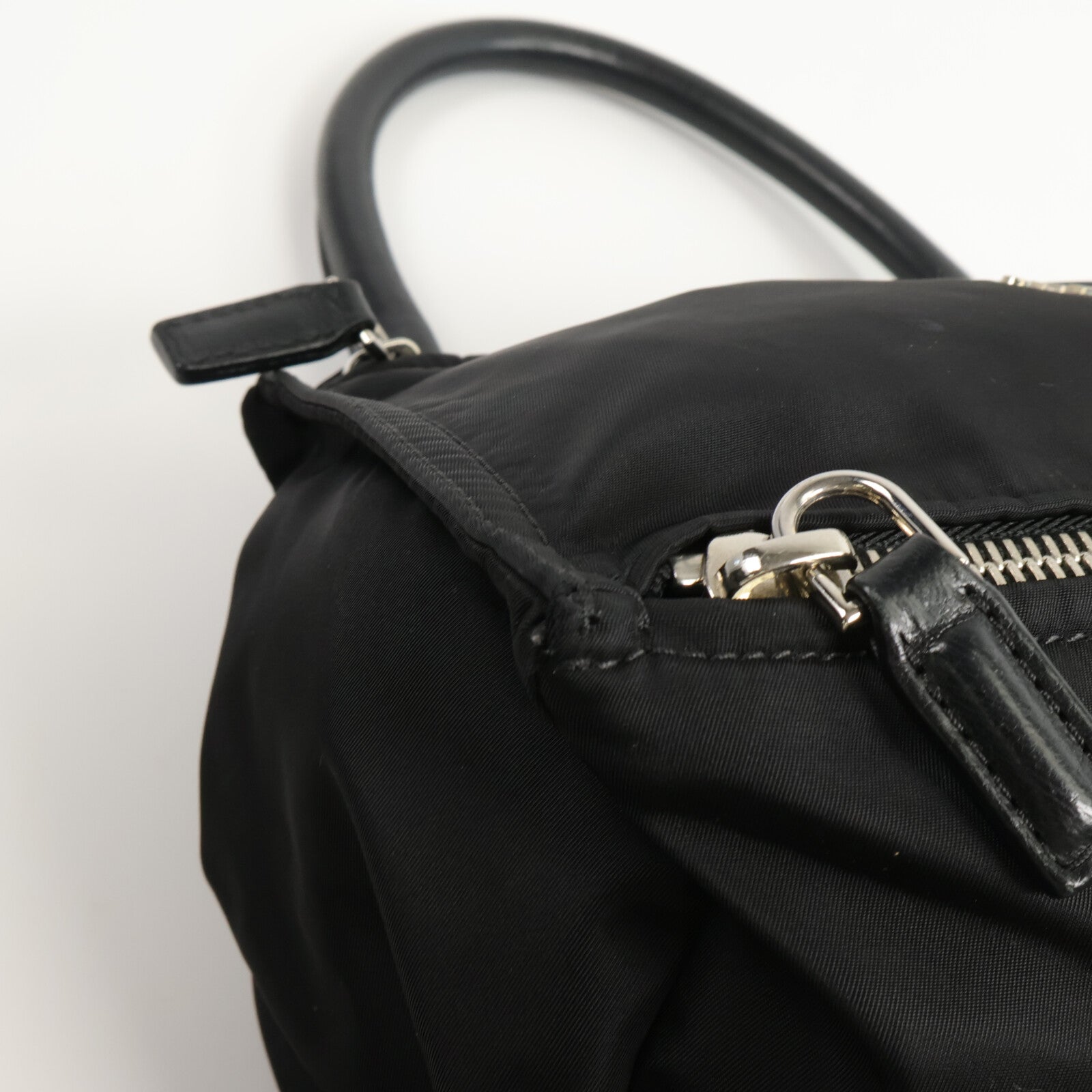 GIVENCHY 牛皮皮革/尼龍Pandora Bag肩背袋