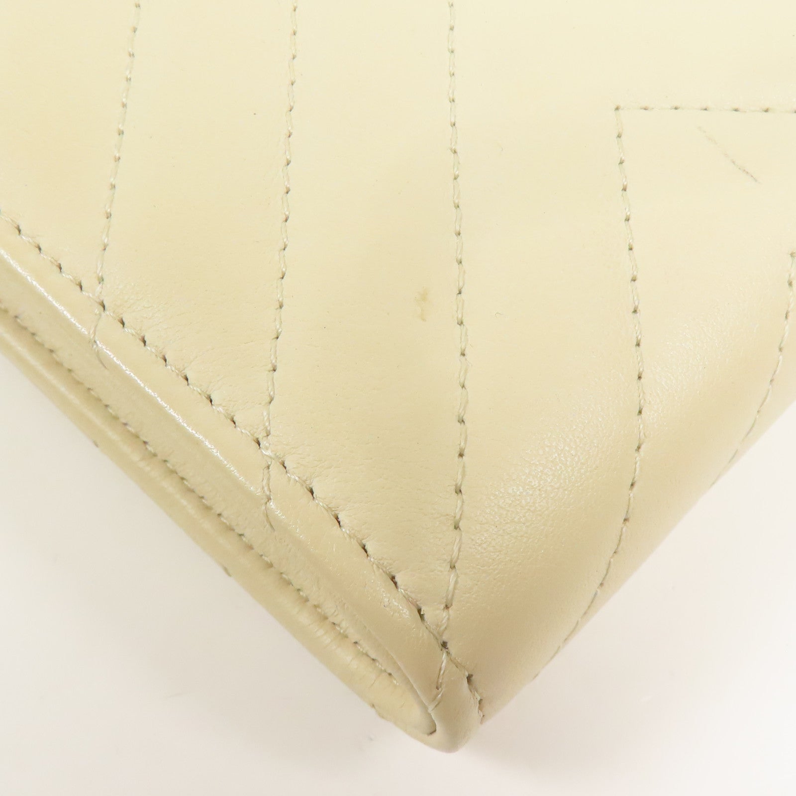 CHANEL 牛皮皮革Shoulder Bag銀扣鏈帶肩背袋