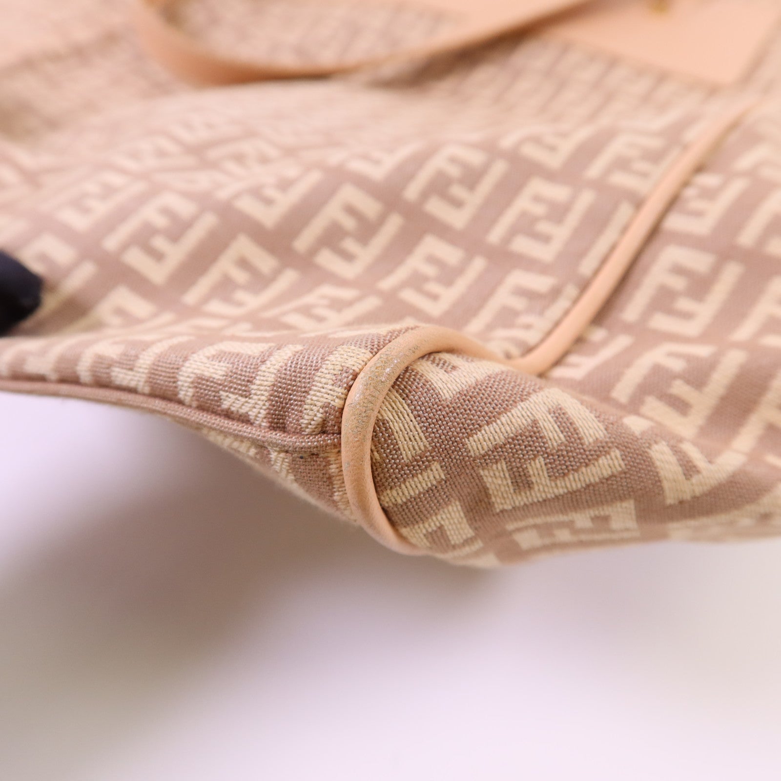 FENDI 帆布Tote Bag金扣手挽袋