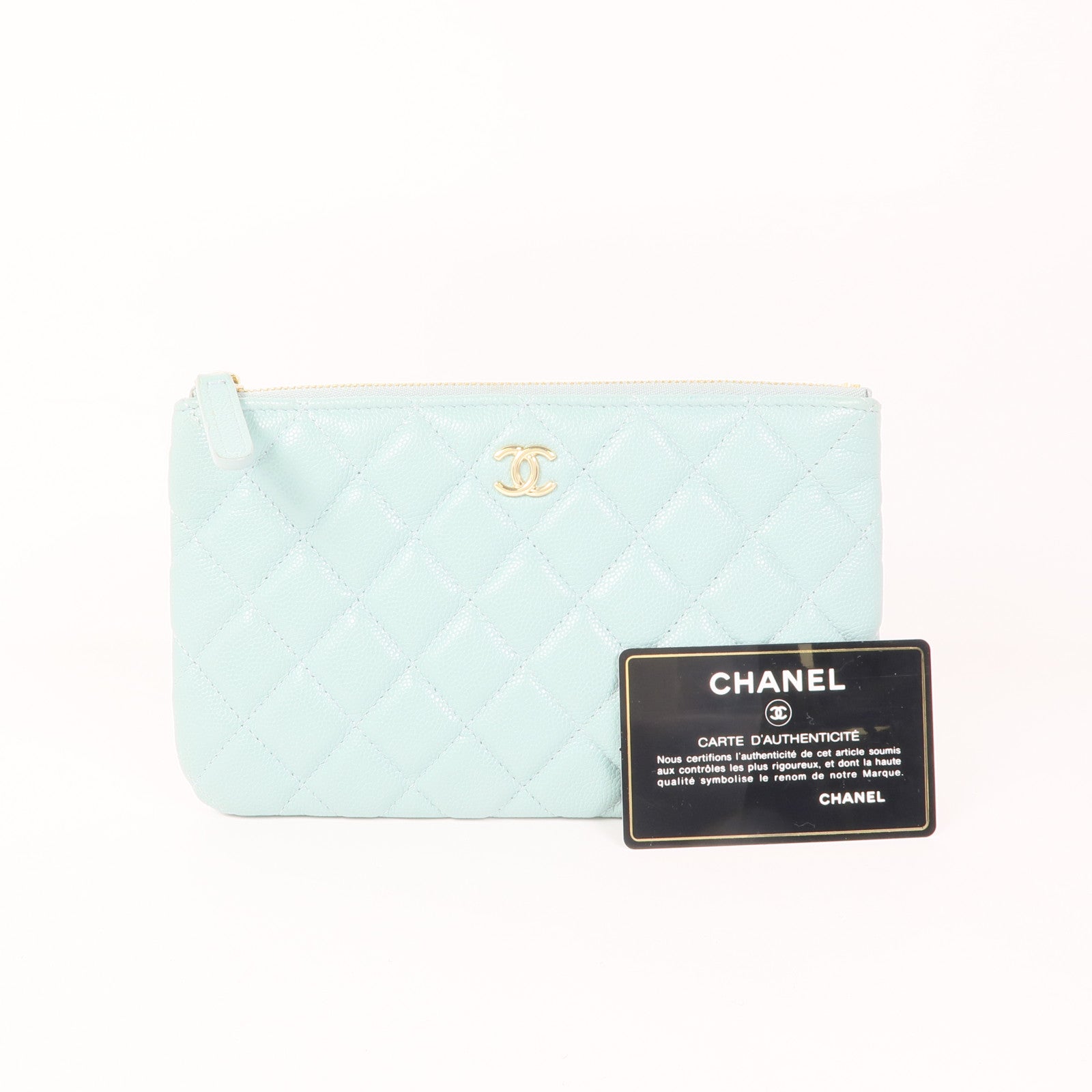 CHANEL 牛皮皮革Pouch金扣手拿包