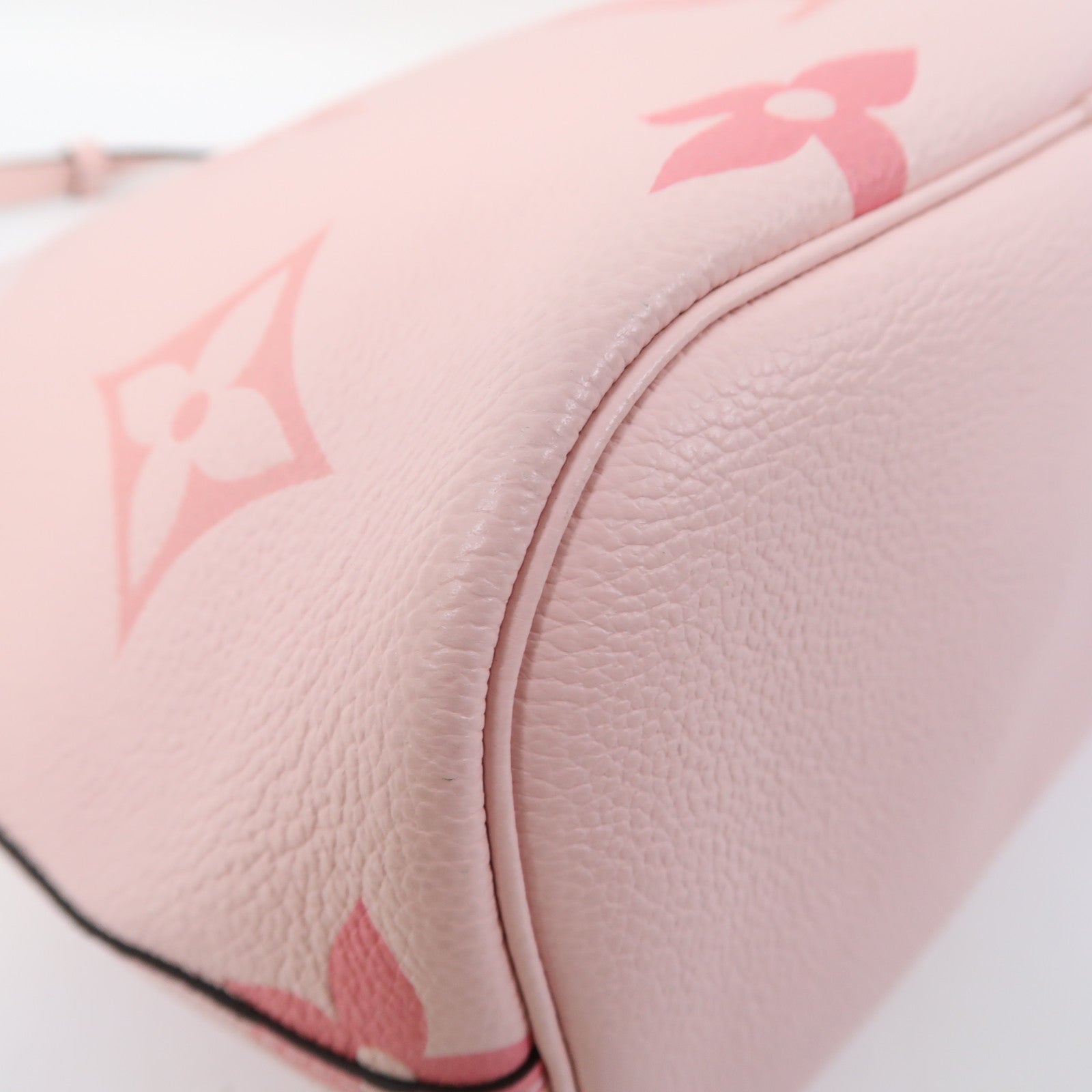 LOUIS VUITTON Monogram Empreinte Marshmallow金扣手挽肩背兩用袋粉紅色