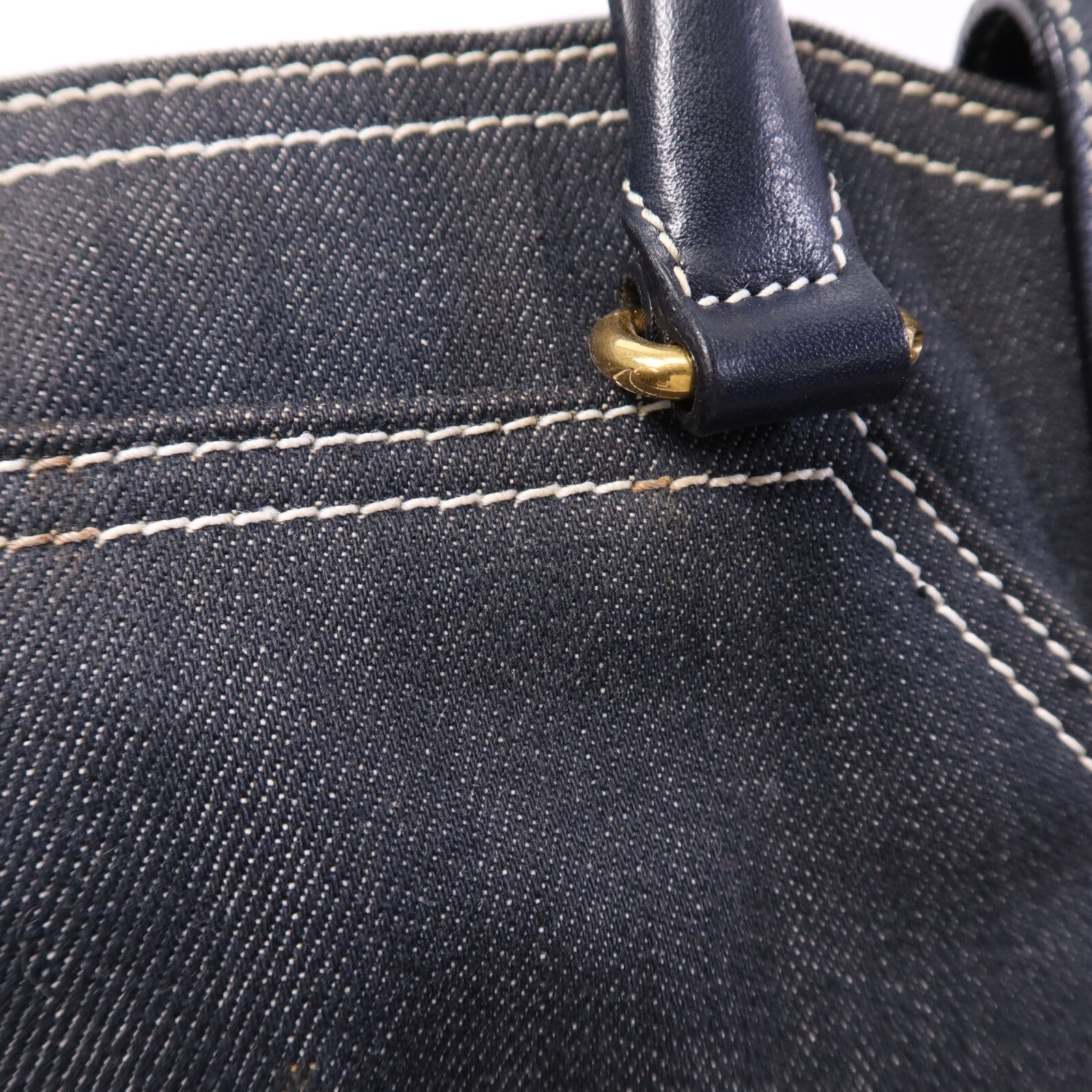 YVES SAINT LAURENT 牛仔布Cabas Chyc Handbag金扣手挽袋