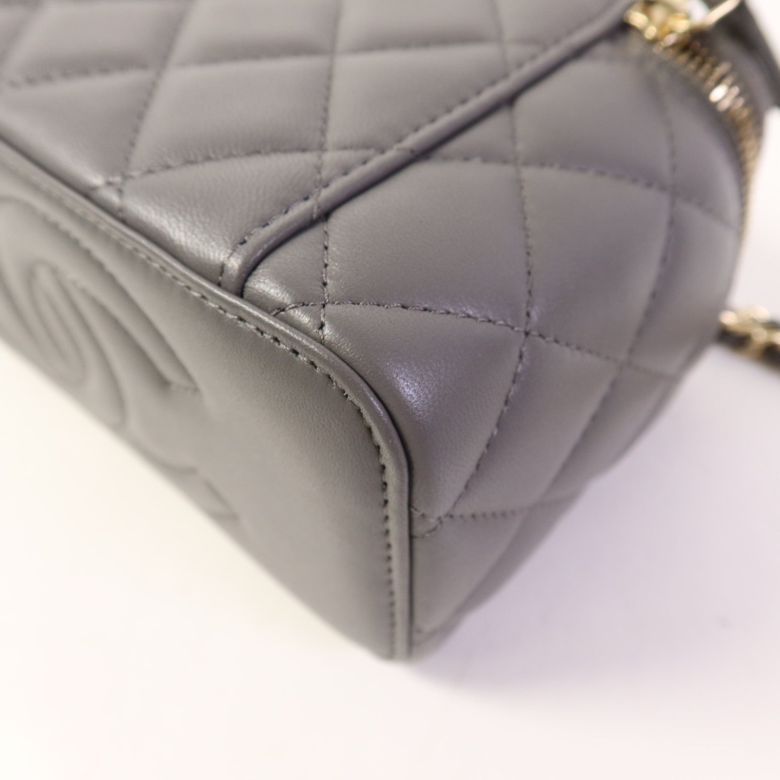 CHANEL 羊皮皮革Vanity Case金扣手挽肩背兩用袋