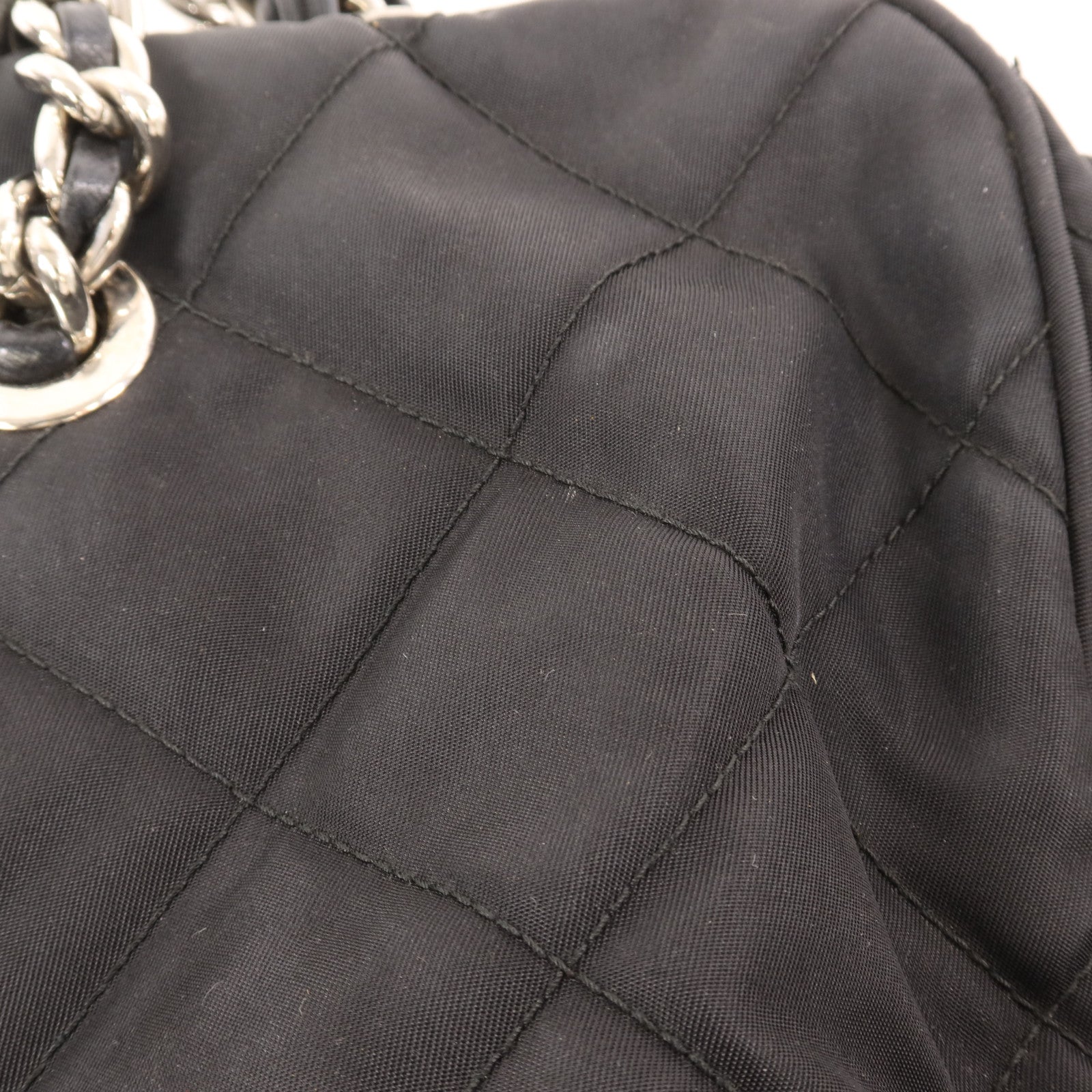 PRADA 尼龍Chain Shoulder銀扣鏈帶肩背袋