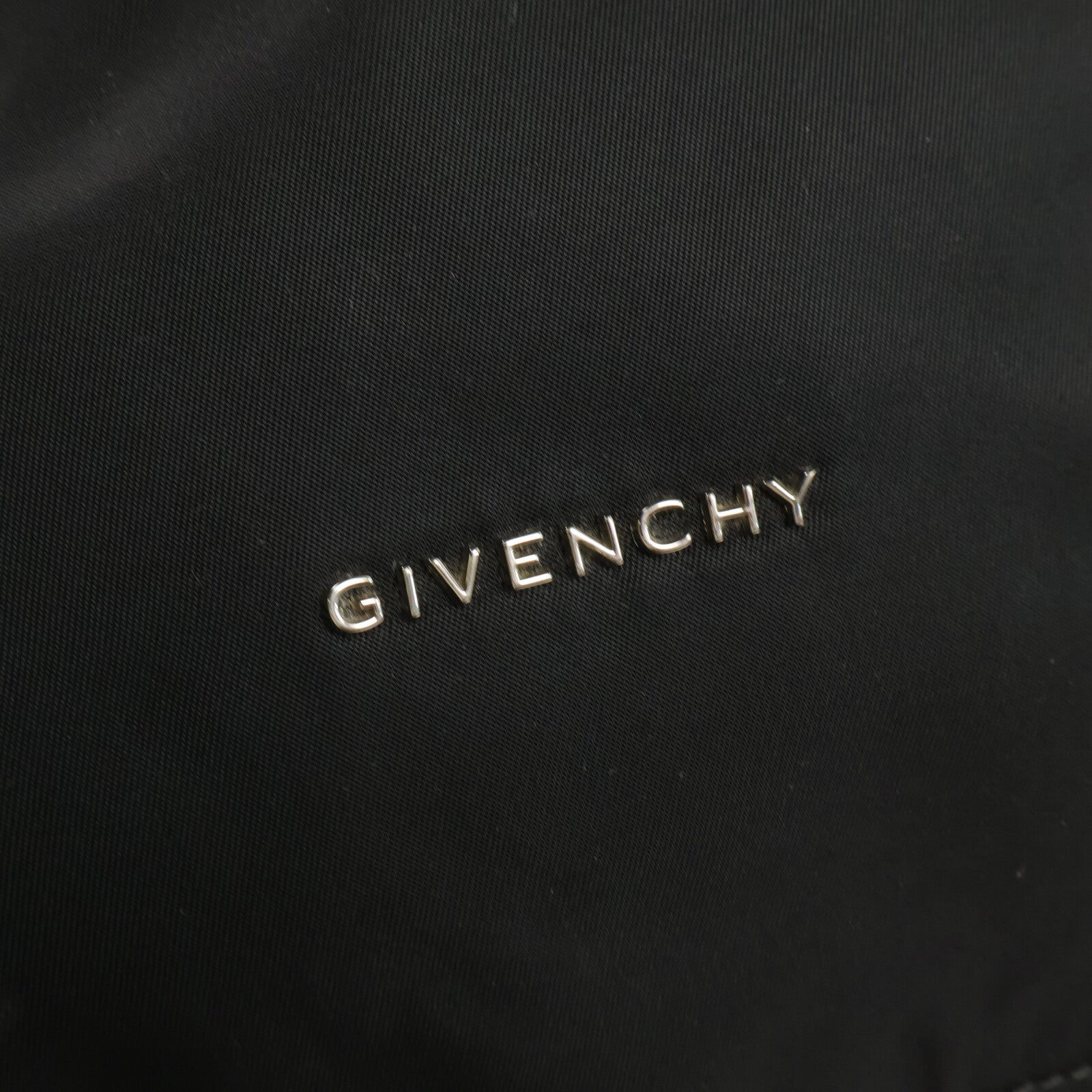 GIVENCHY 牛皮皮革/尼龍Pandora Bag肩背袋