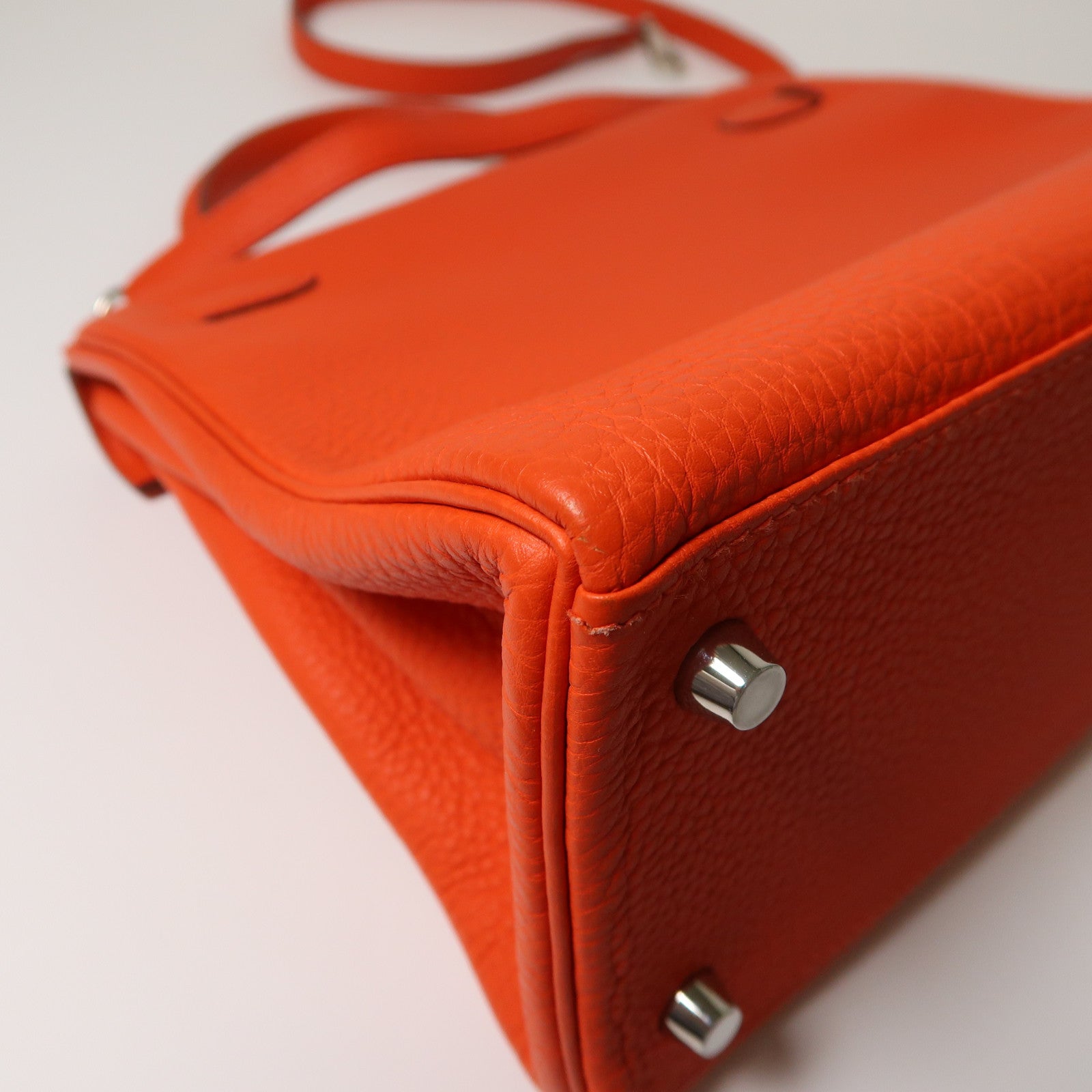 HERMES Togo皮革Kelly 28銀扣手挽肩背兩用袋Rouge Tomate紅色
