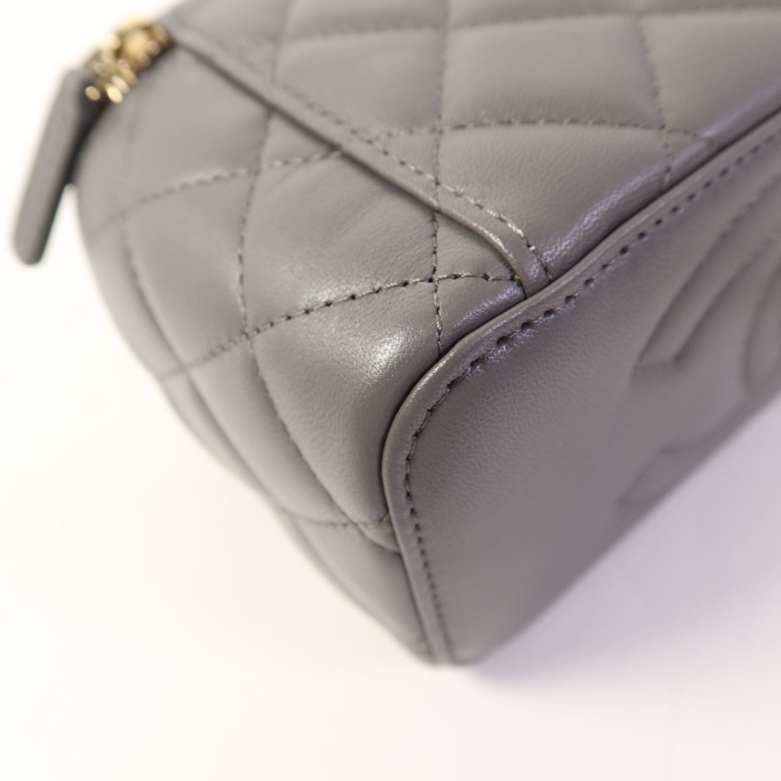 CHANEL 羊皮皮革Vanity Case金扣手挽肩背兩用袋