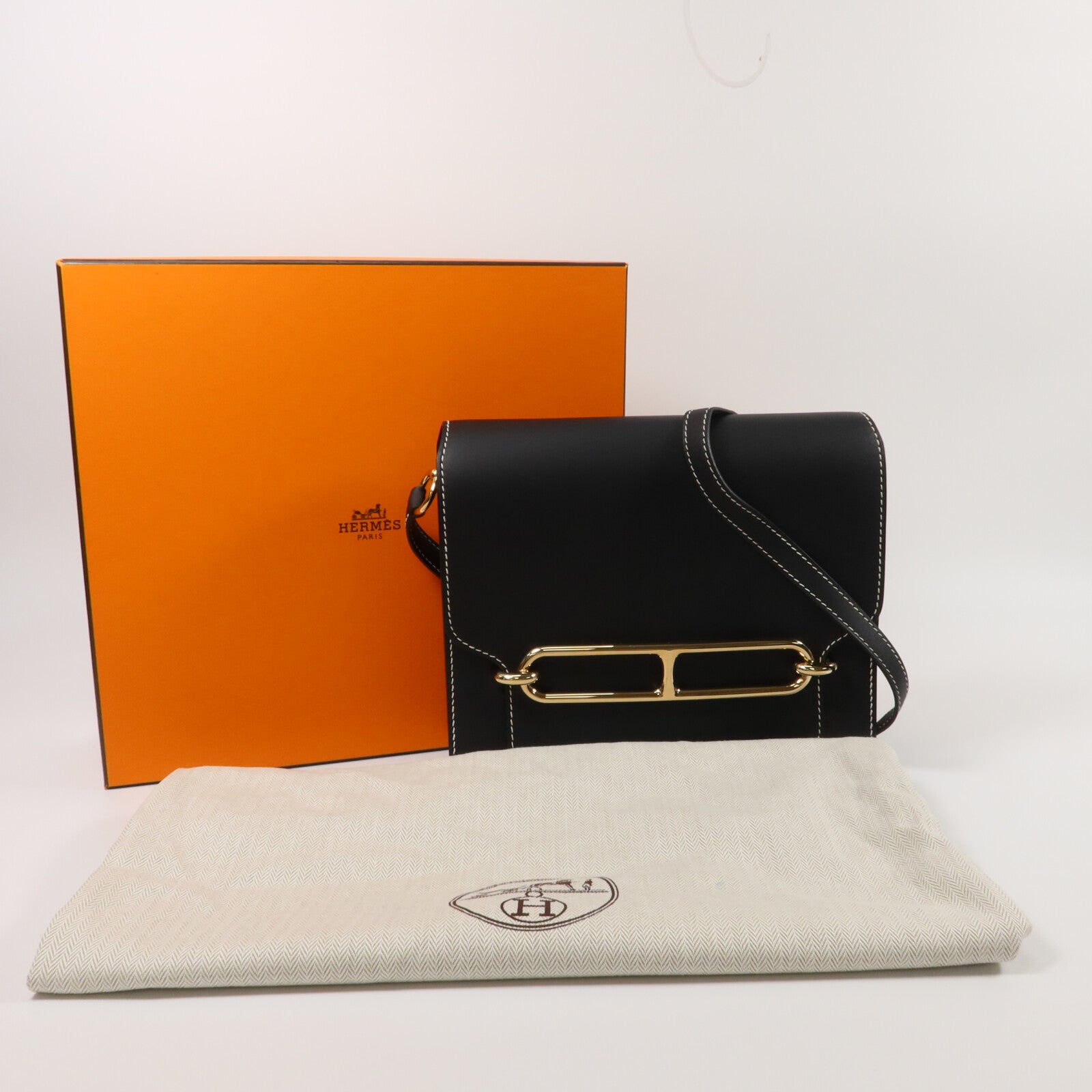 HERMES Sombrero皮革Roulis 23肩背袋Noir