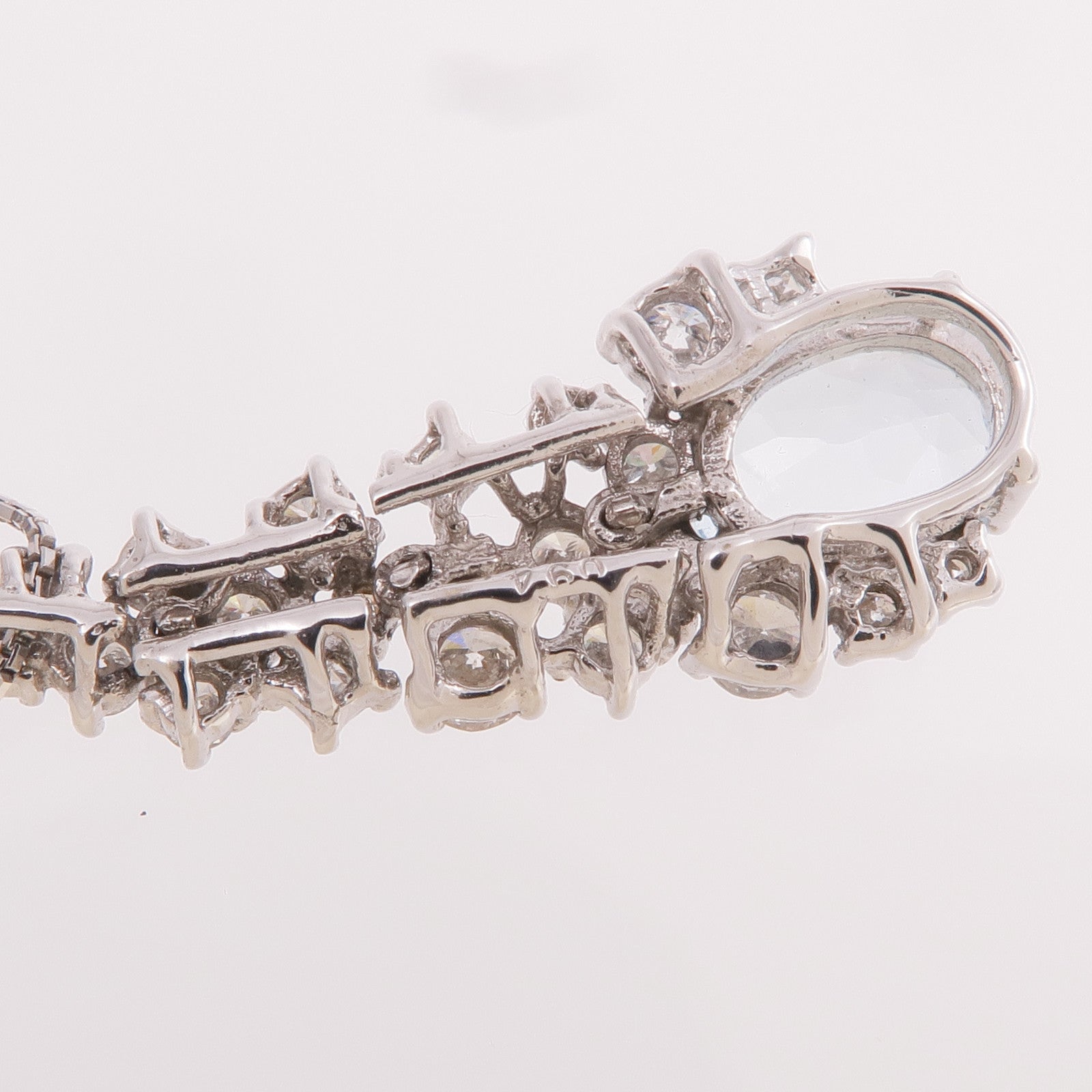 JEWELRY 18K白金Aquamarine Diamond Necklace藍晶/鑽石項鍊