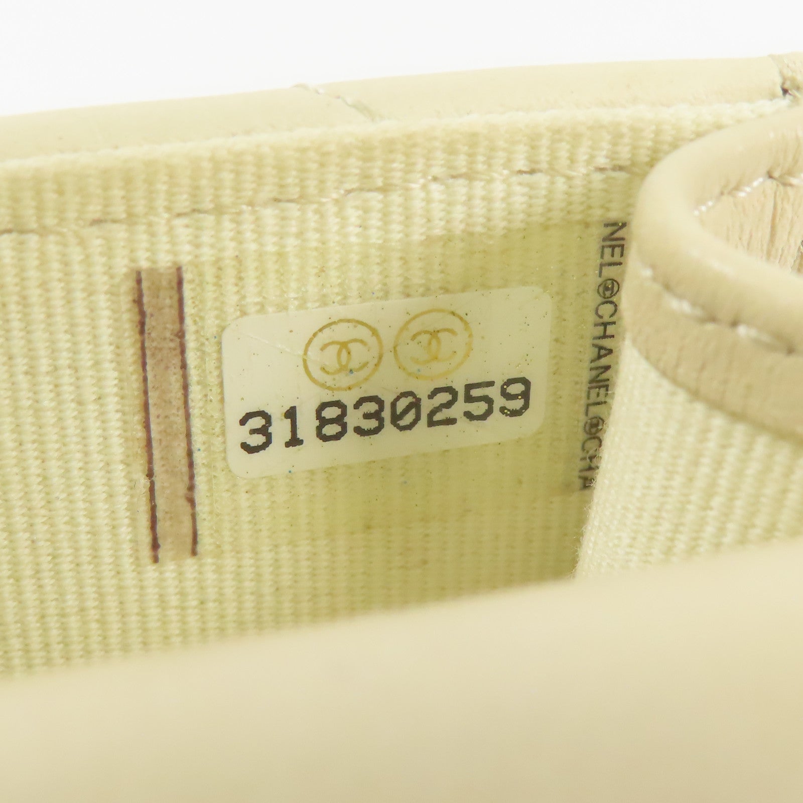 CHANEL 牛皮皮革Shoulder Bag銀扣鏈帶肩背袋