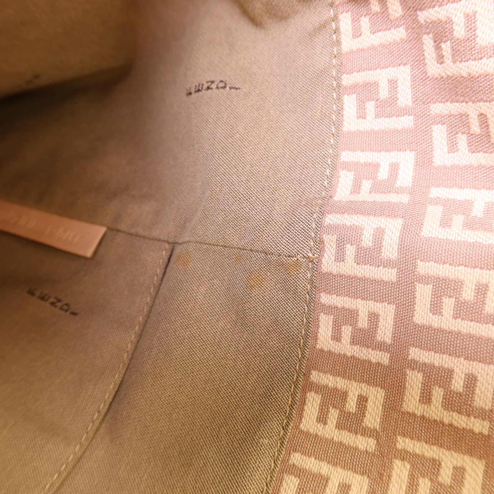 FENDI 帆布Tote Bag金扣手挽袋