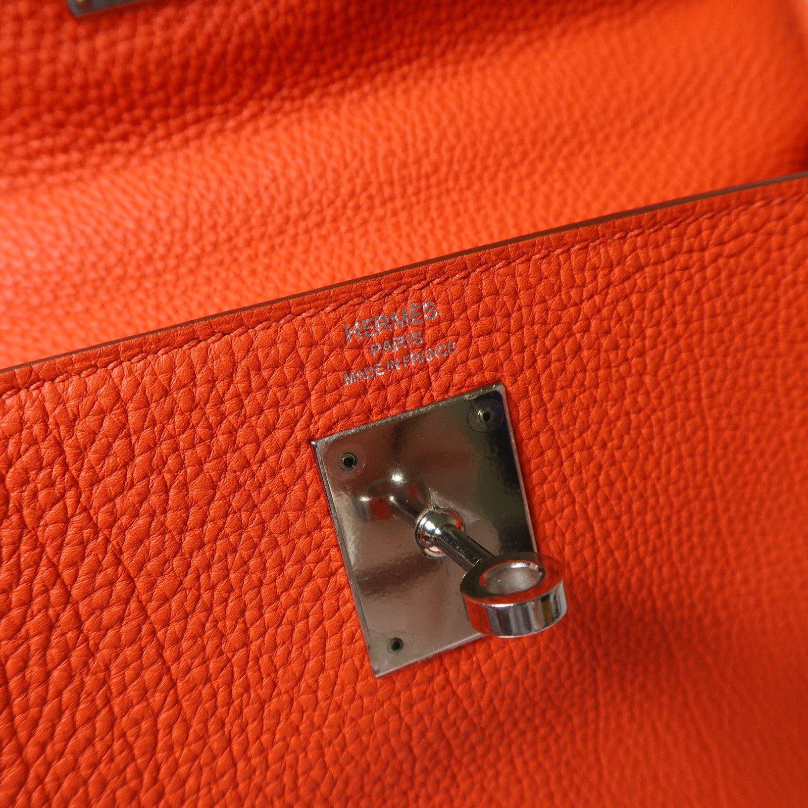 HERMES Togo皮革Kelly 28銀扣手挽肩背兩用袋Rouge Tomate紅色