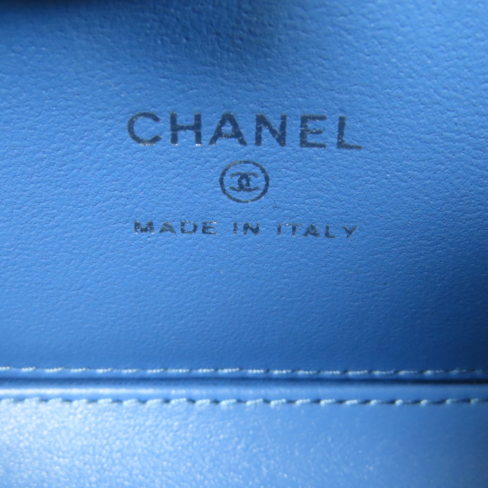CHANEL 菱格牛仔布Vanity銀扣鏈帶肩背袋藍色