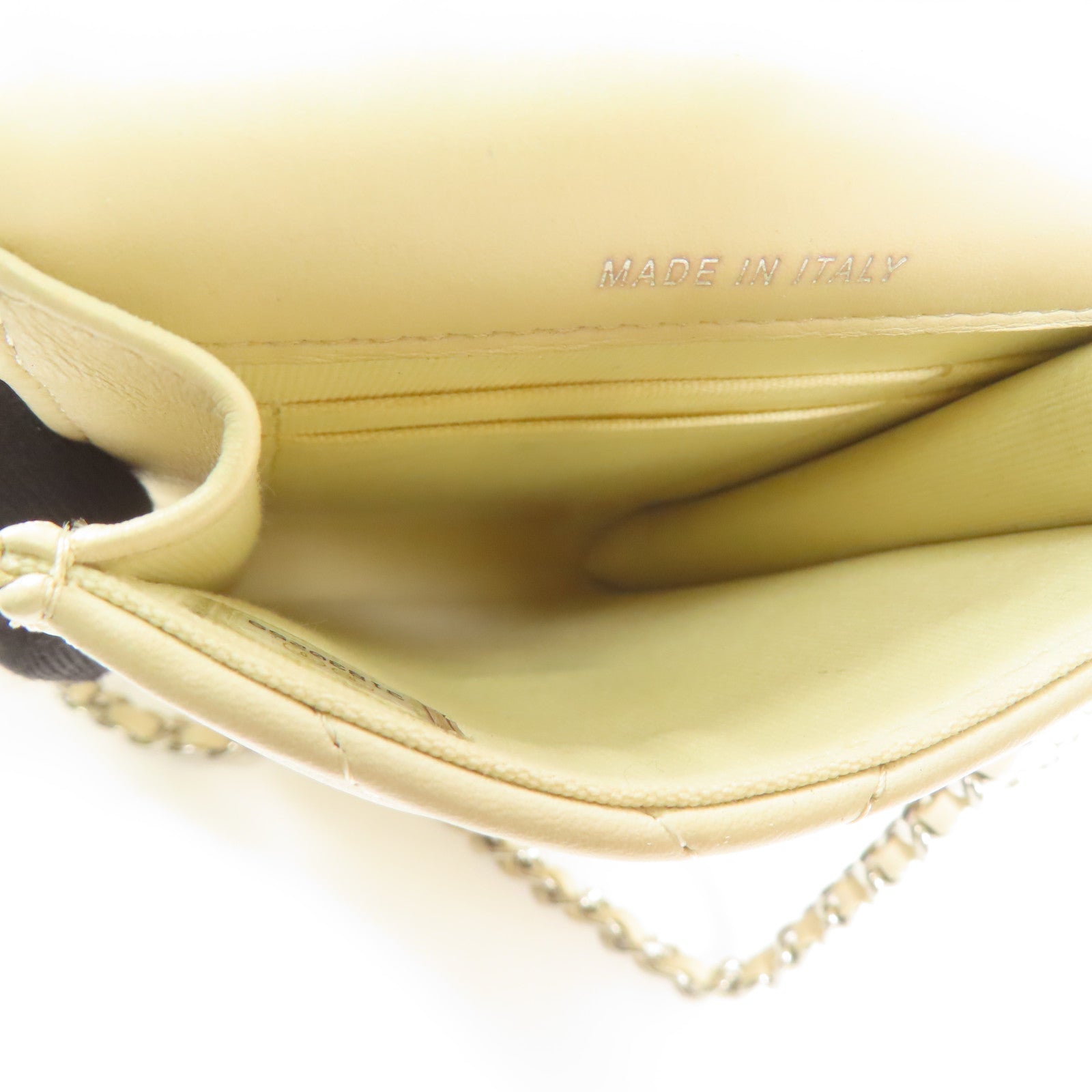 CHANEL 牛皮皮革Shoulder Bag銀扣鏈帶肩背袋