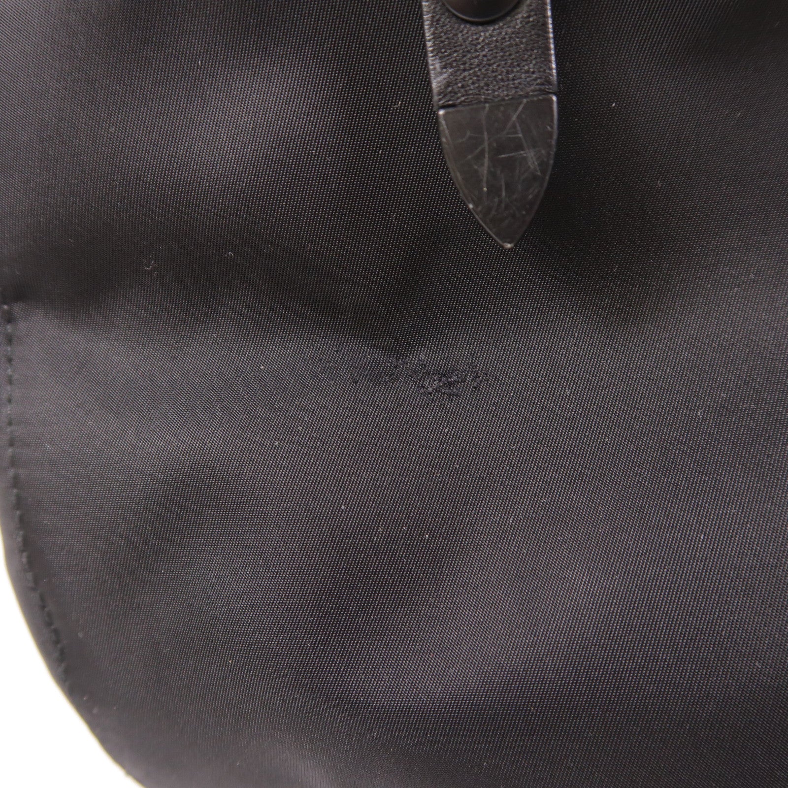 PRADA 尼龍Backpack銀扣背包