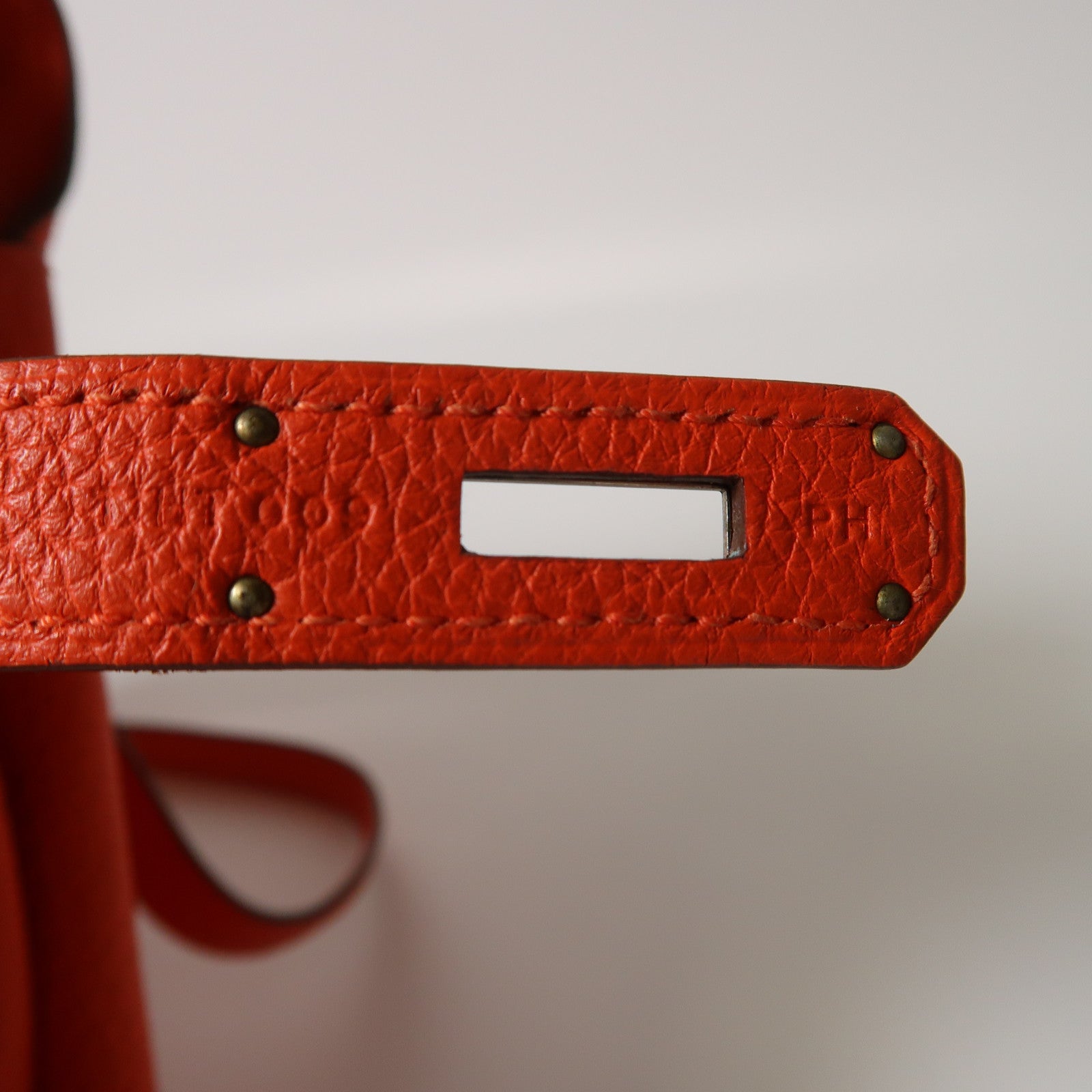 HERMES Togo皮革Kelly 28銀扣手挽肩背兩用袋Rouge Tomate紅色