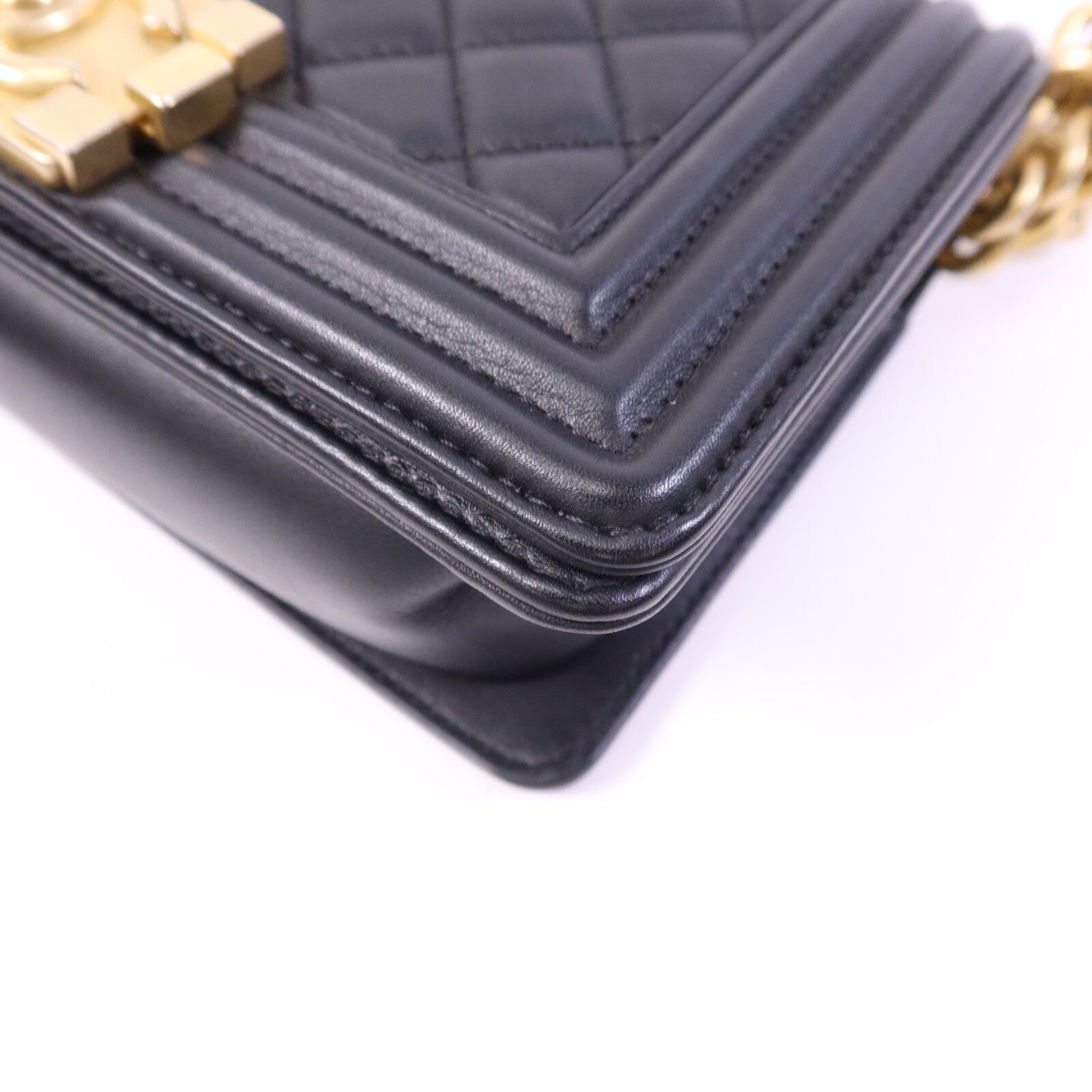 CHANEL 牛皮皮革Boy 20金扣鏈帶肩背袋