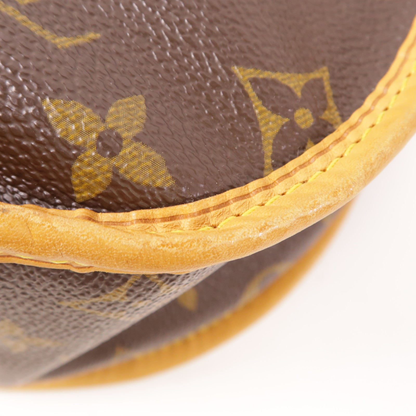 LOUIS VUITTON Monogram Menilmontant MM金扣肩背袋棕色