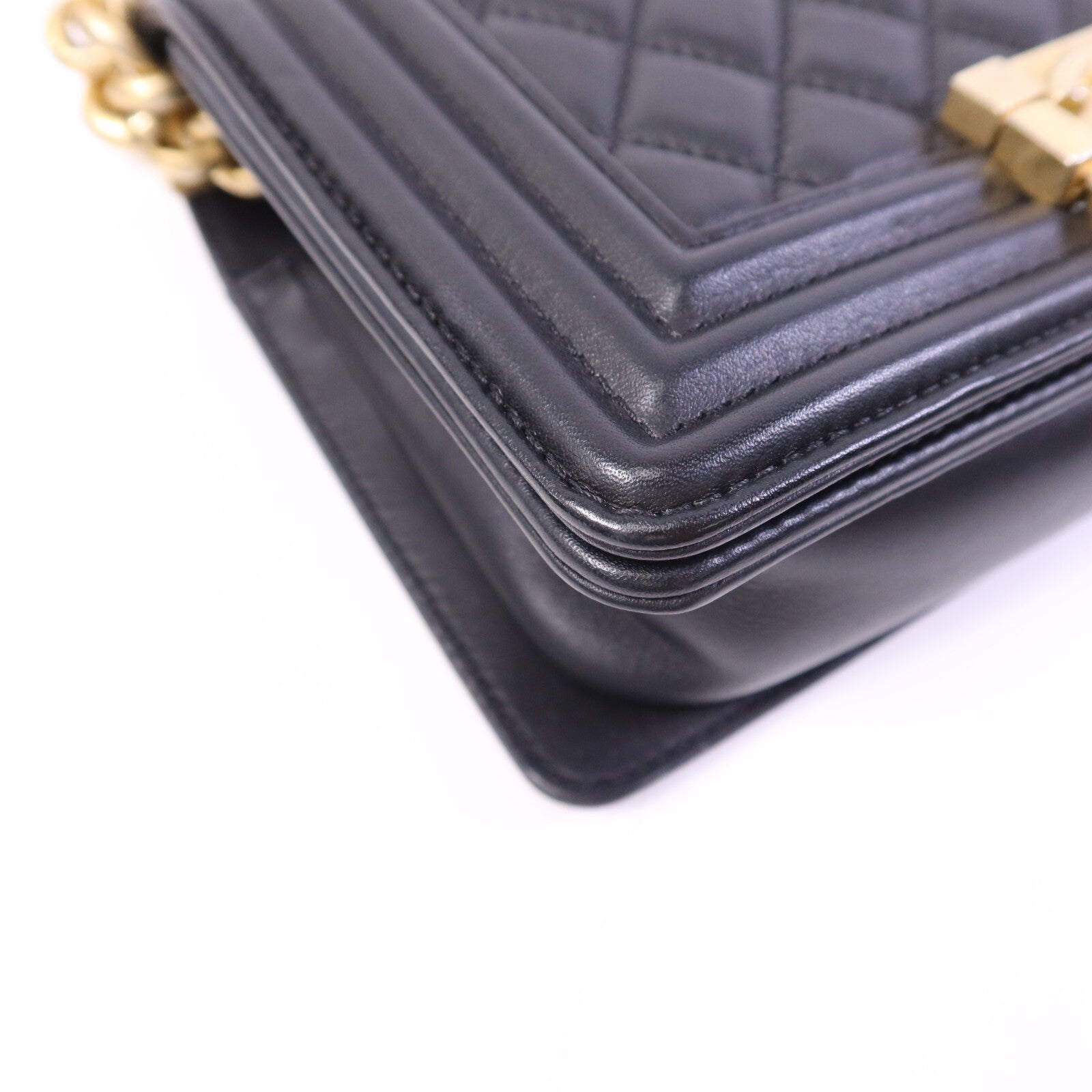 CHANEL 牛皮皮革Boy 20金扣鏈帶肩背袋