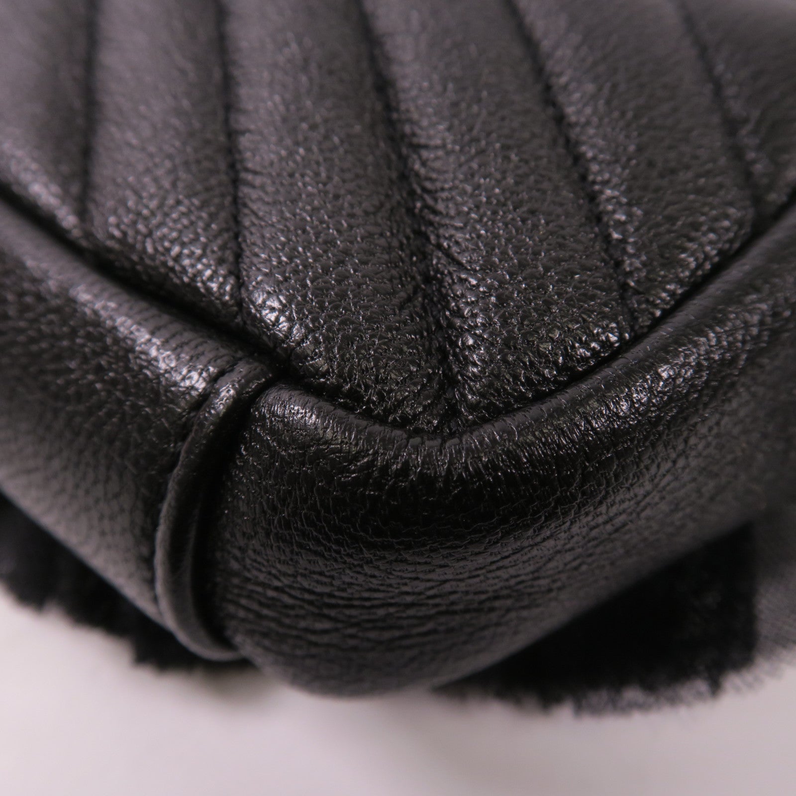 SAINT LAURENT 牛皮皮革Chain Shoulder Bag銀扣肩背袋