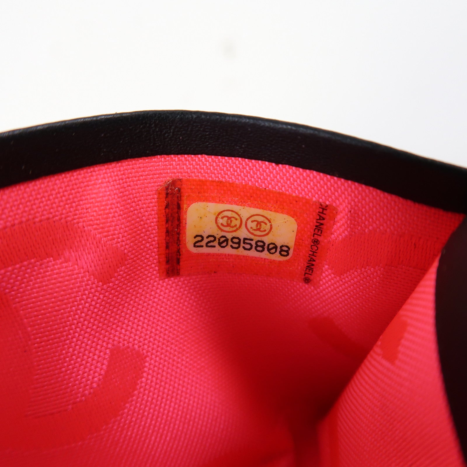 CHANEL 菱格牛皮皮革Cambon Line Case卡片套黑色