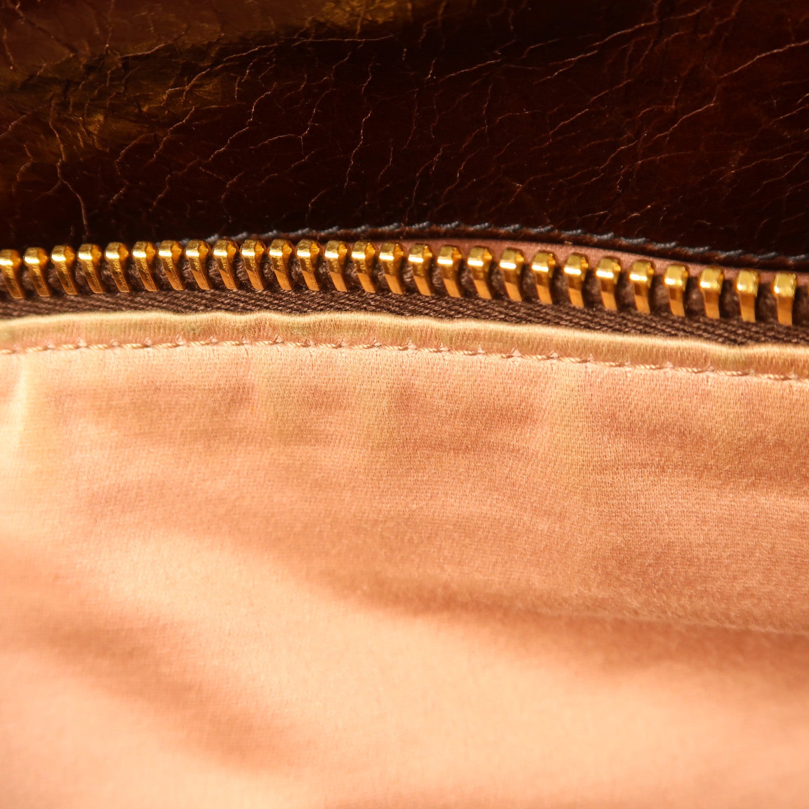 Miu Miu 牛皮皮革2 Way Shoulder Bag金扣手挽肩背兩用袋