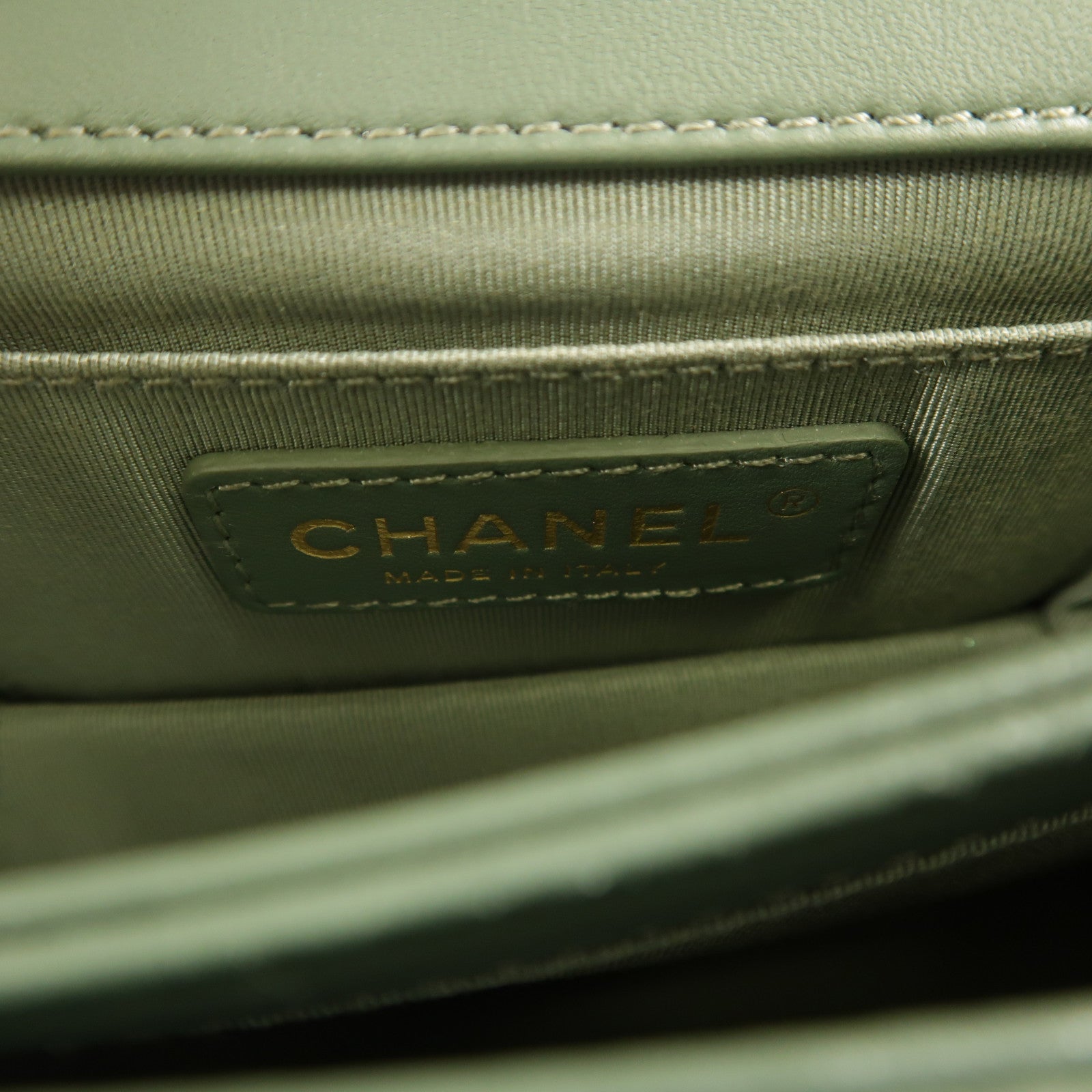 CHANEL 【激減優惠】羊皮皮革Chain Shoulder金扣鏈帶肩背袋
