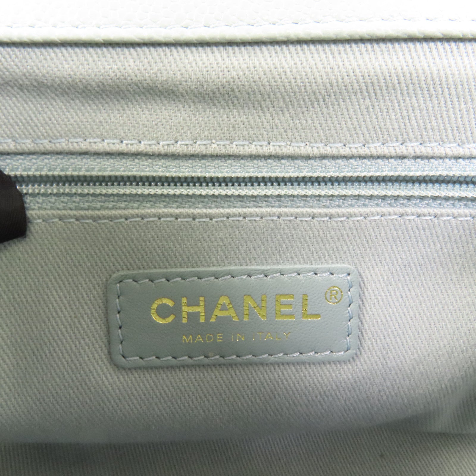 CHANEL 牛皮皮革Business Affinity Small金扣鏈帶手挽肩背兩用袋
