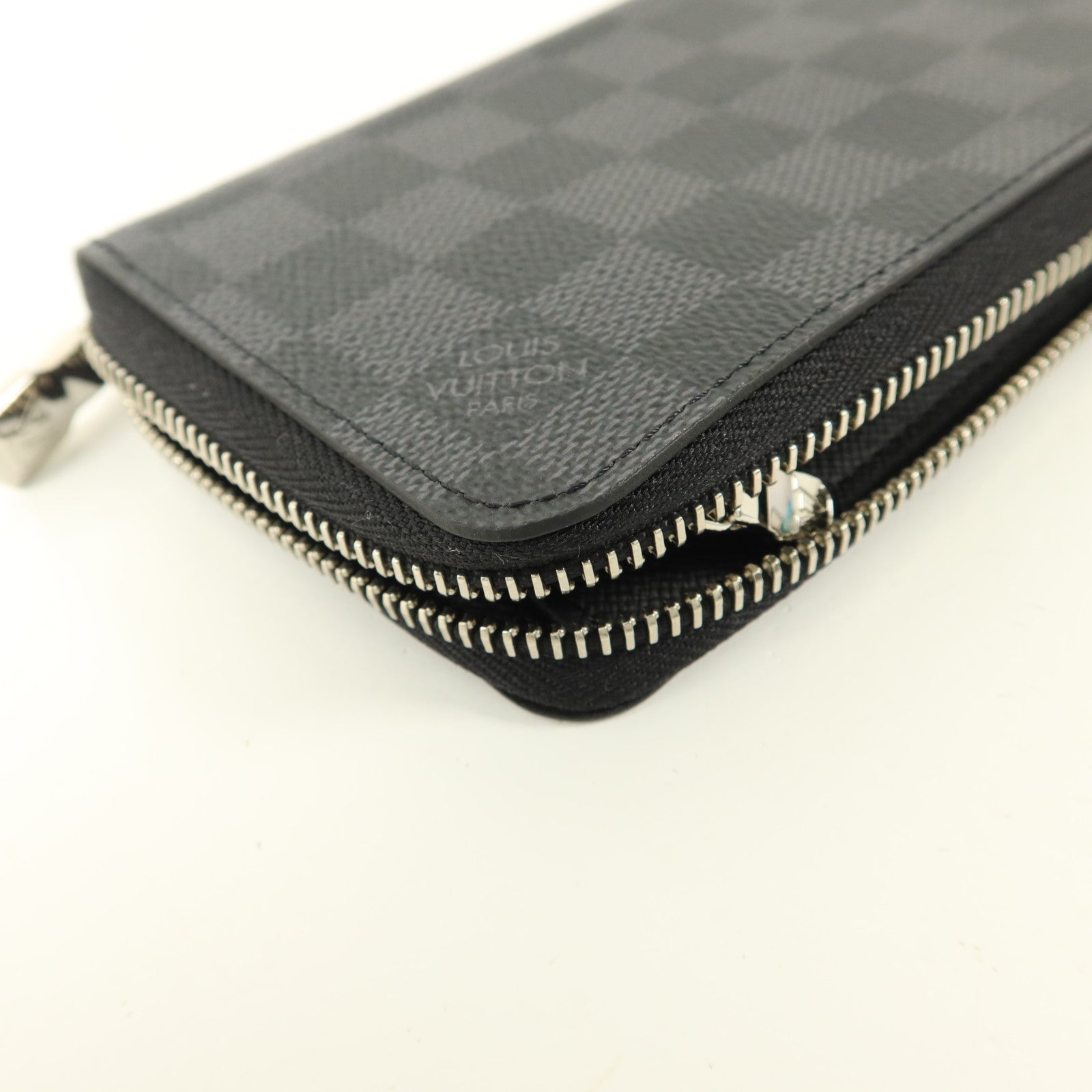 LOUIS VUITTON Damier Graphite Zippy Vertical長錢包