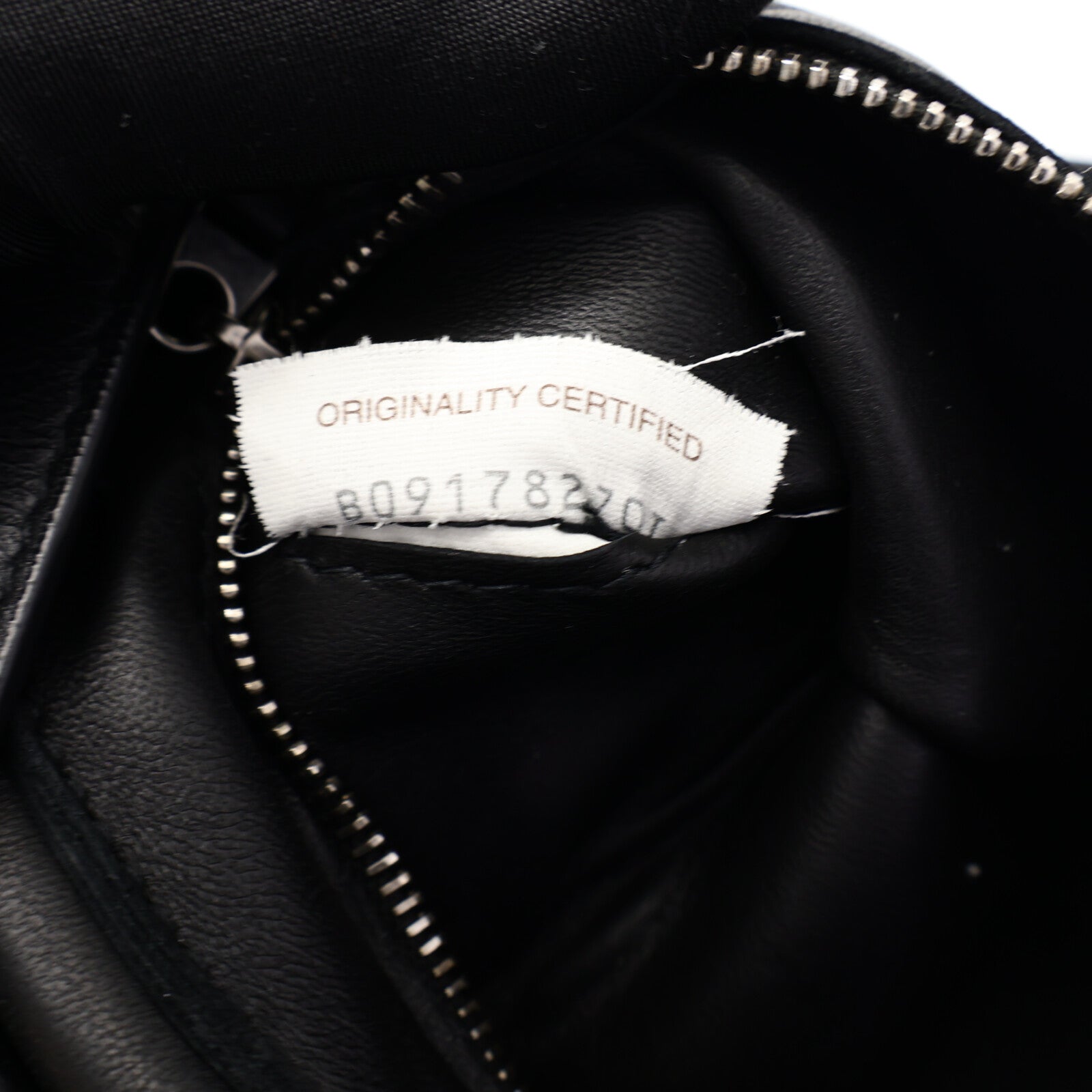 BOTTEGA VENETA 羊皮皮革Cassstte Medium肩背袋