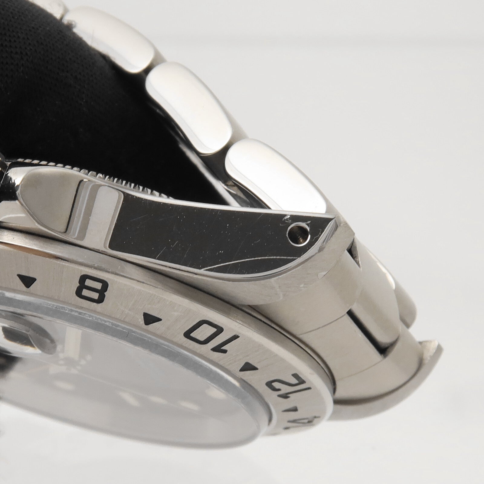 ROLEX Explorer II M16570