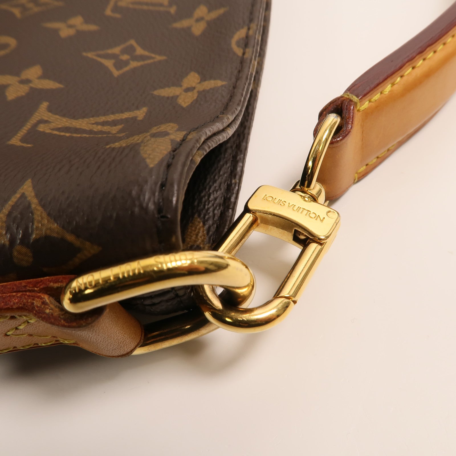 LOUIS VUITTON Monogram Melie金扣手挽袋