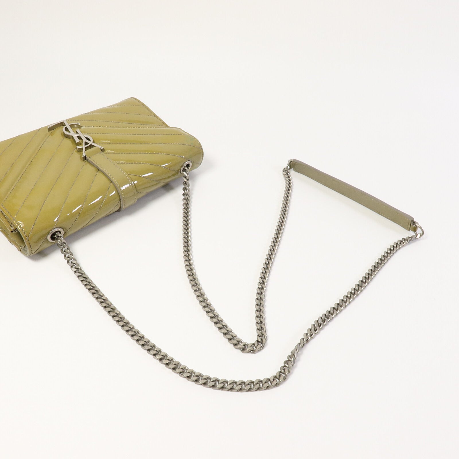 YVES SAINT LAURENT 漆皮皮革Shoulder Bag鏈帶肩背袋