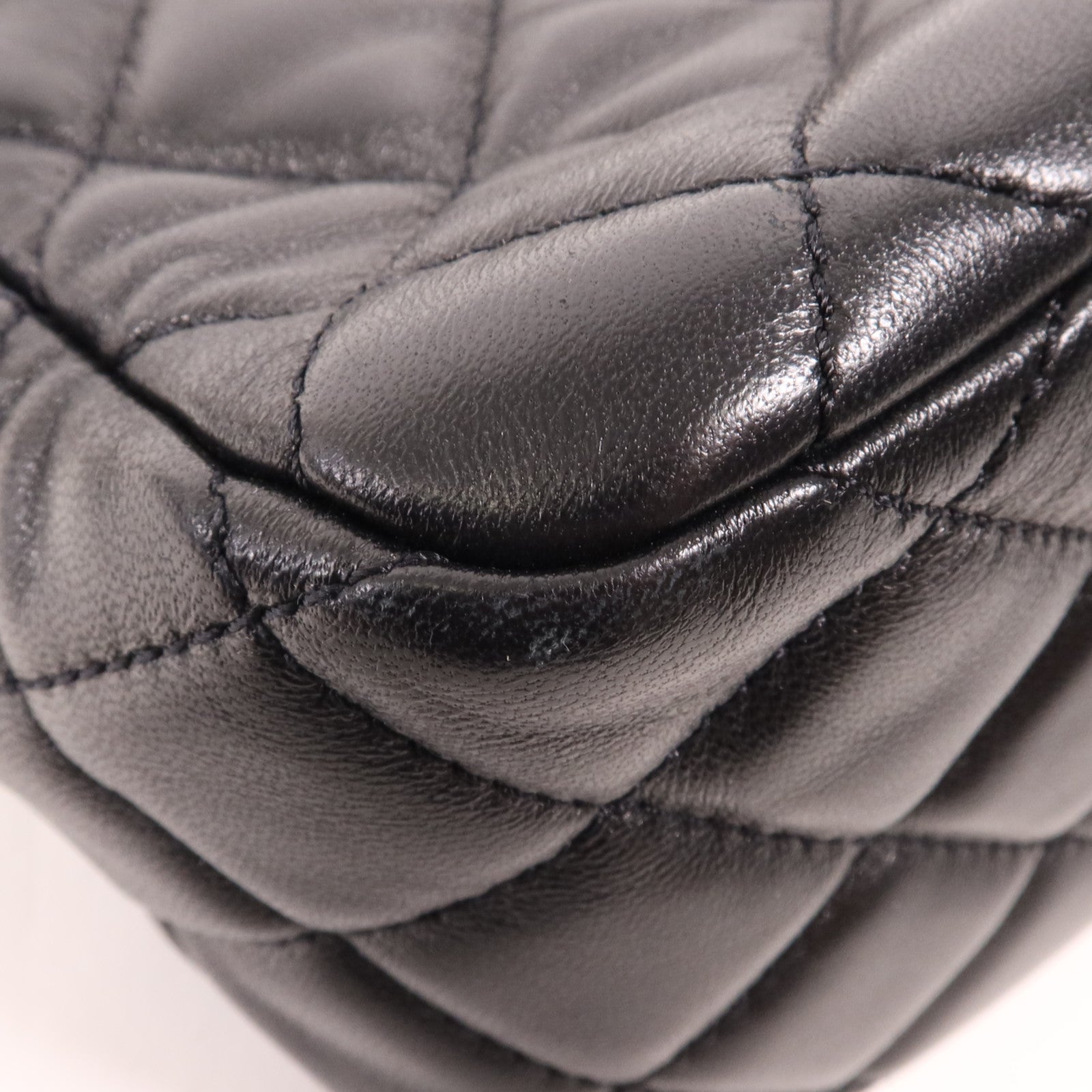 CHANEL 羊皮皮革Matelasse Small金扣鏈帶肩背袋
