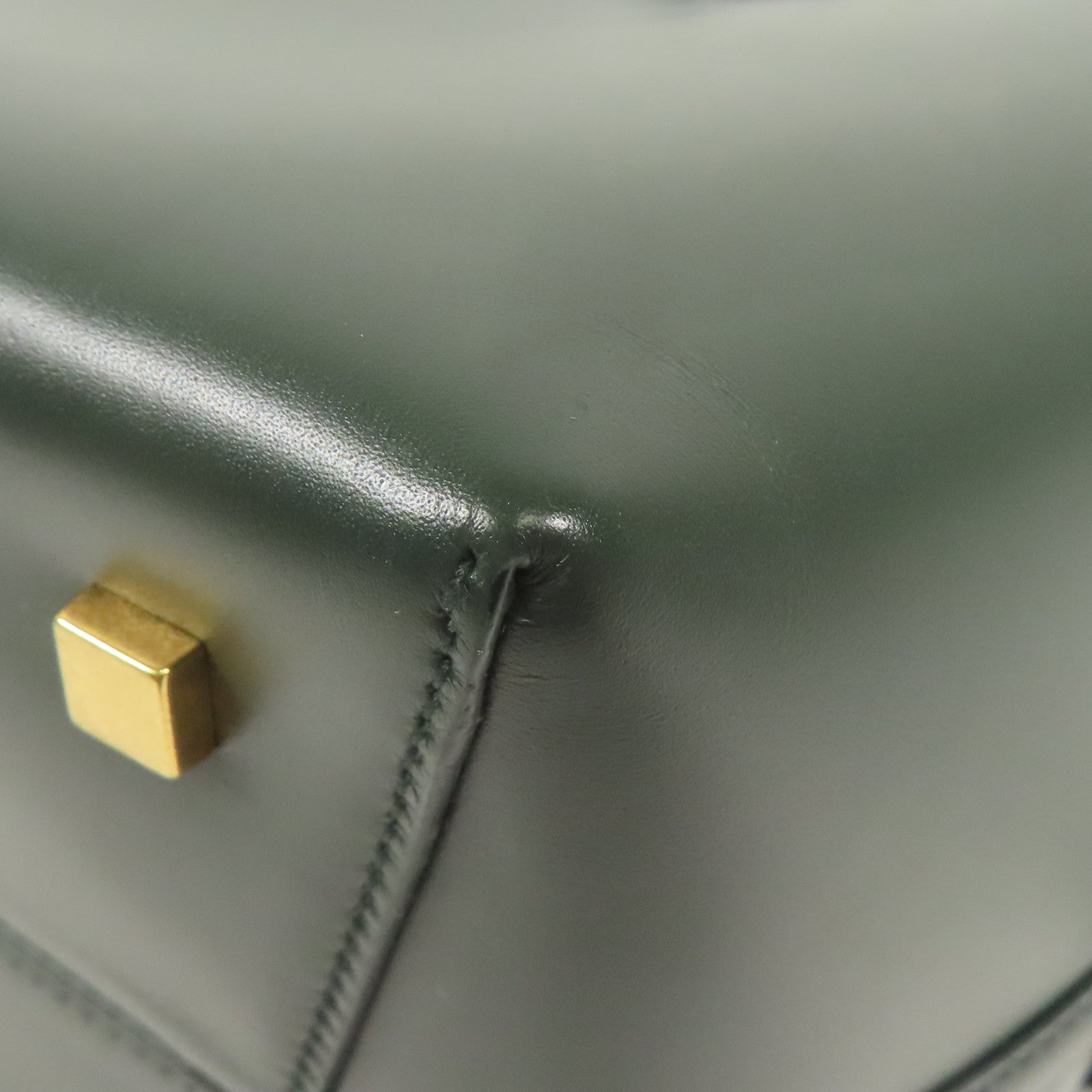 SAINT LAURENT 牛皮皮革Le 37金扣肩背袋