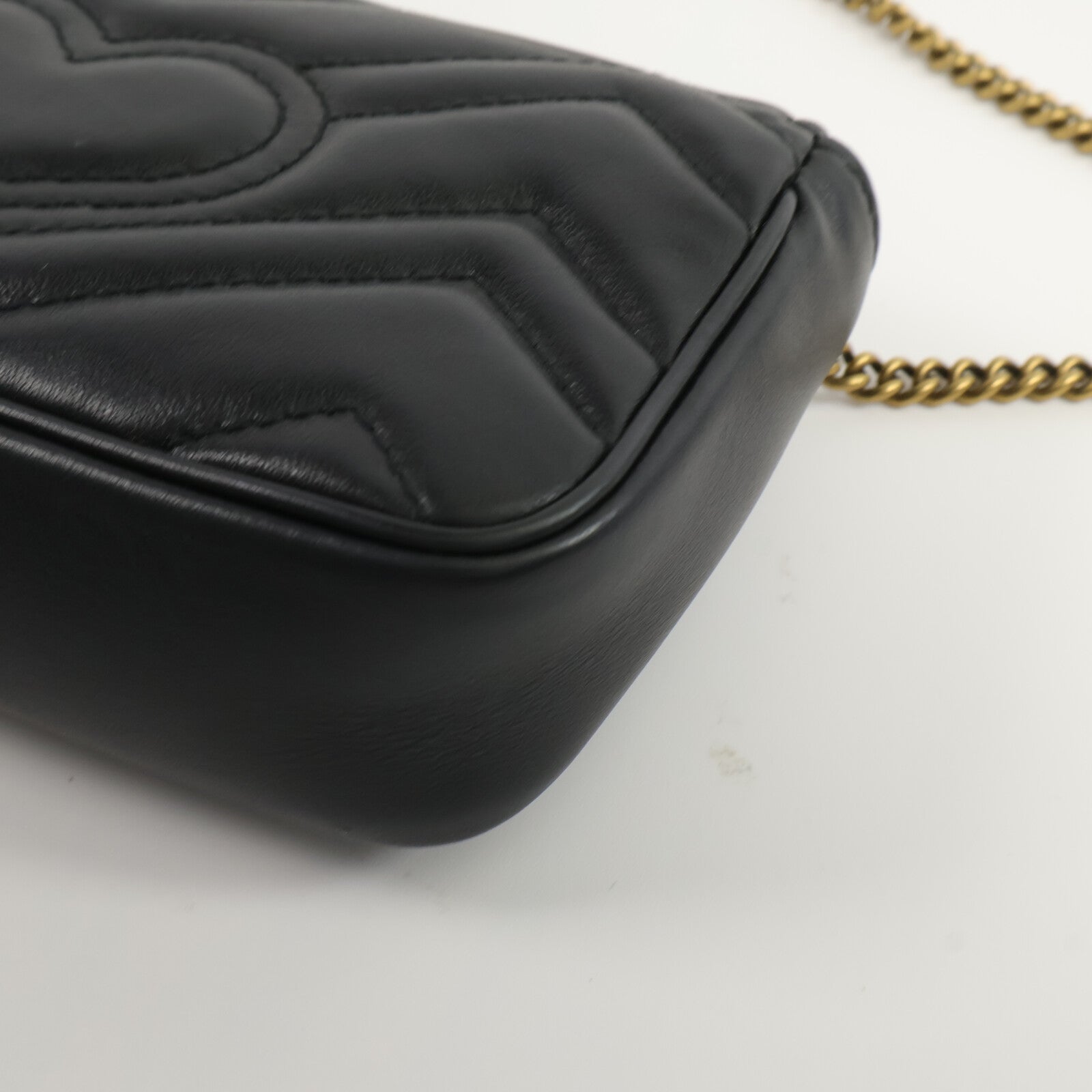 GUCCI 牛皮皮革Mini GG Marmont Shouler Bag鏈帶肩背袋