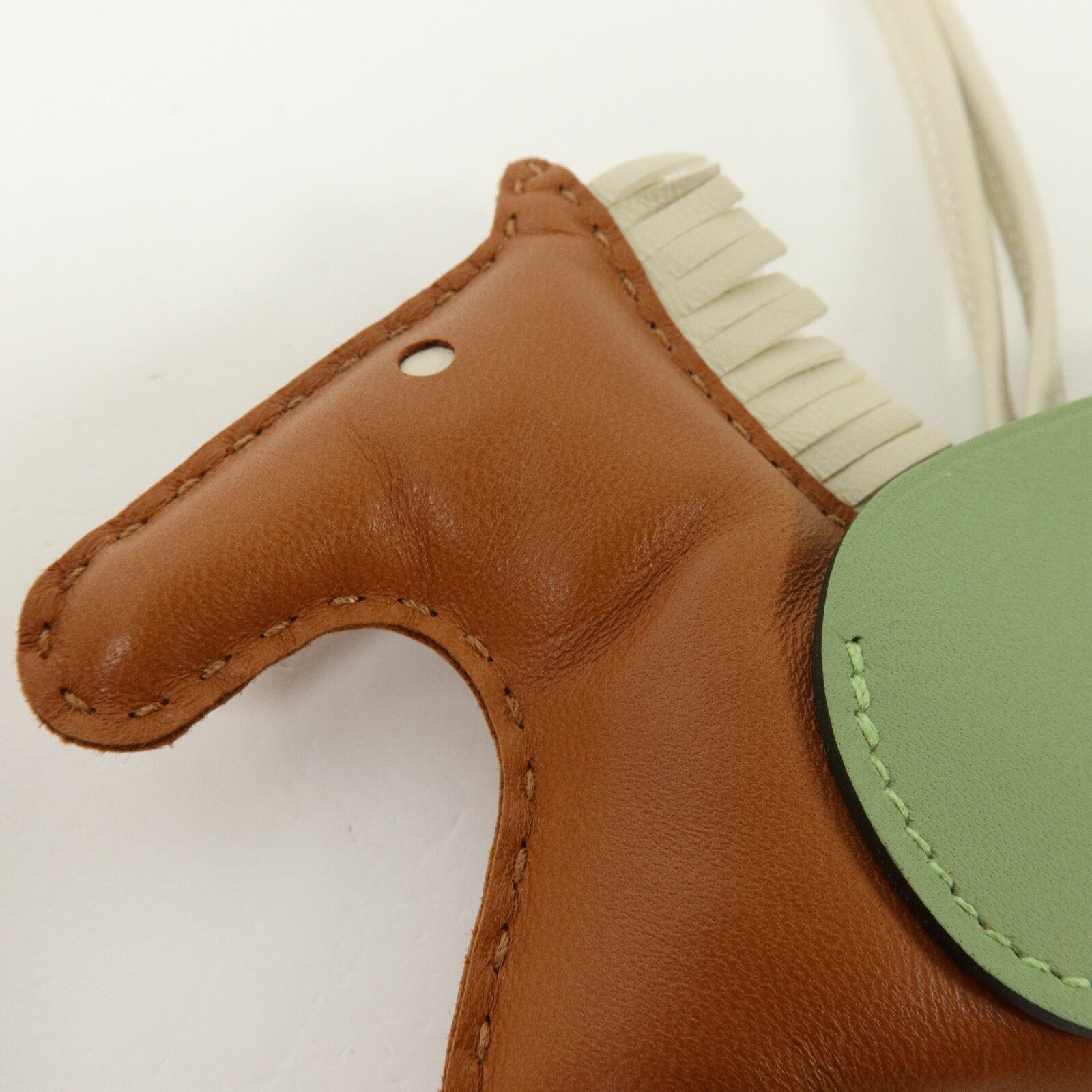 HERMES Milo/Swift皮革Rodeo Pegase MM掛飾Vert Criquet/Nata/Gold