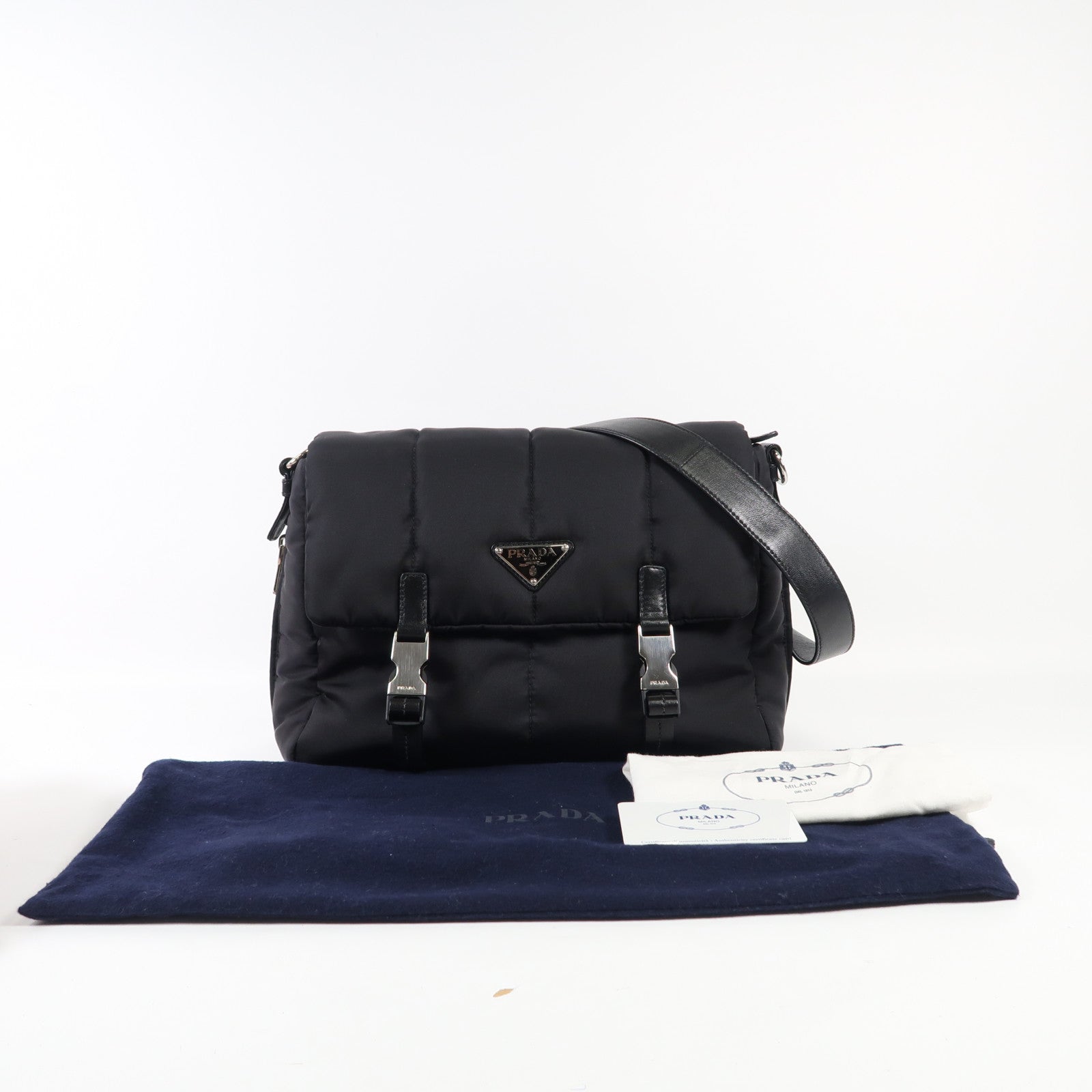 PRADA 尼龍Shoulder Bag銀扣肩背袋