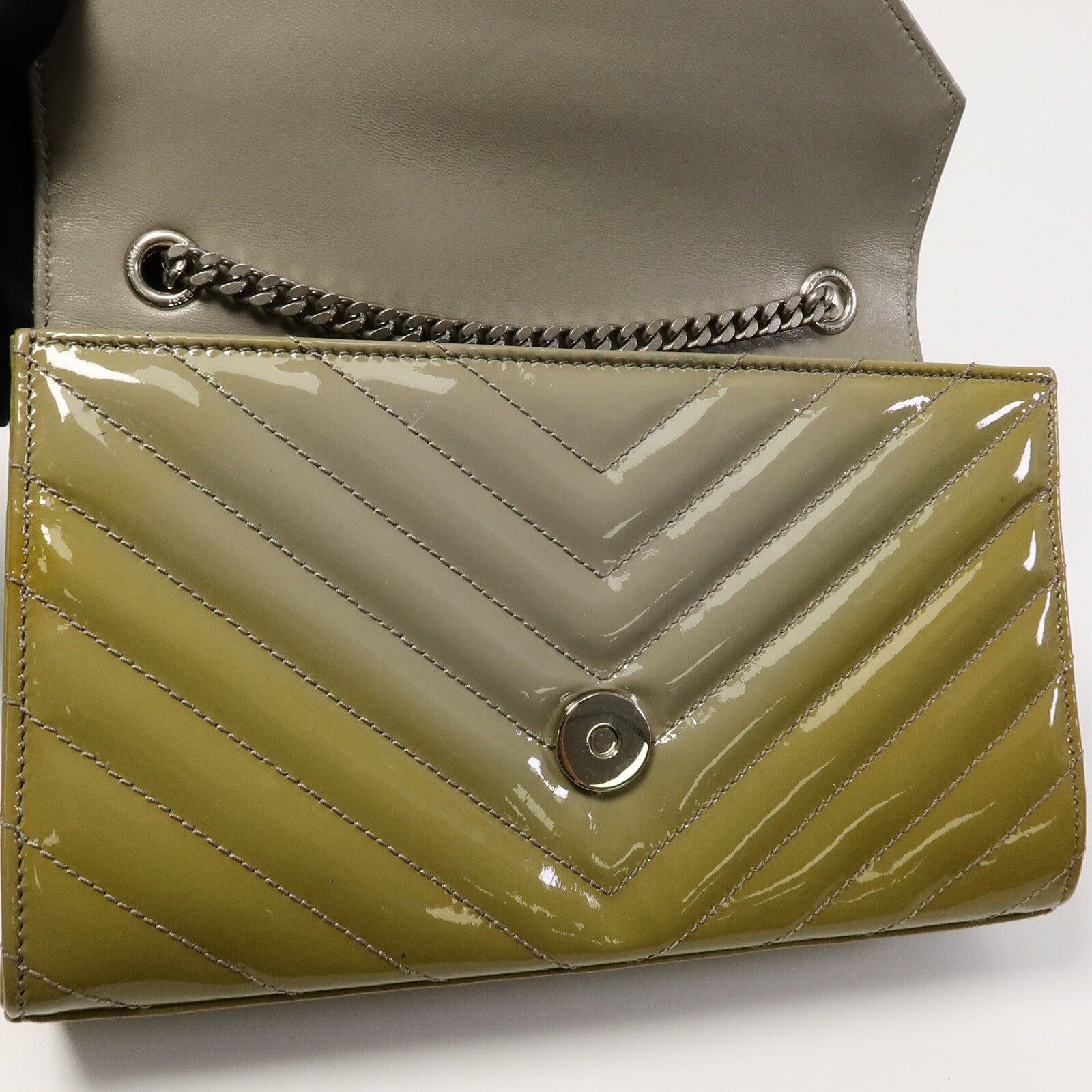 YVES SAINT LAURENT 漆皮皮革Shoulder Bag鏈帶肩背袋