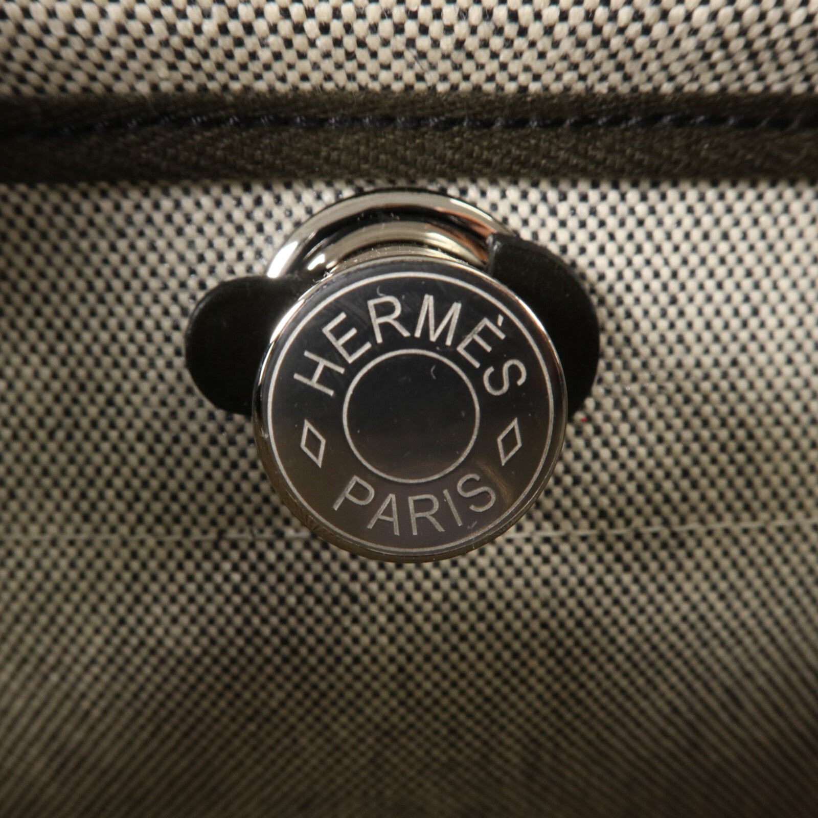 HERMES 帆布Herbag Mini肩背袋Vert Moyen
